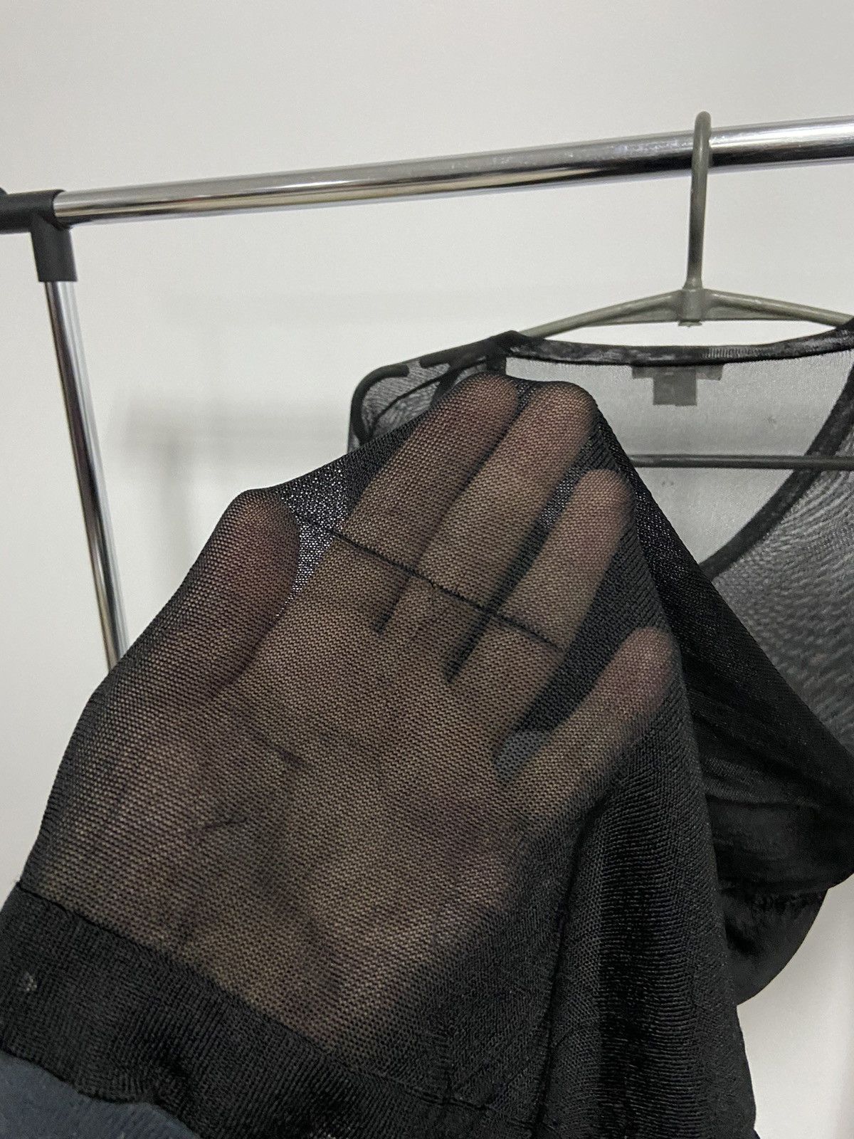 Helmut Lang × Vintage Helmut lang vintage mesh longsleeve women's v neck Size M / US 6-8 / IT 42-44 - 9 Thumbnail