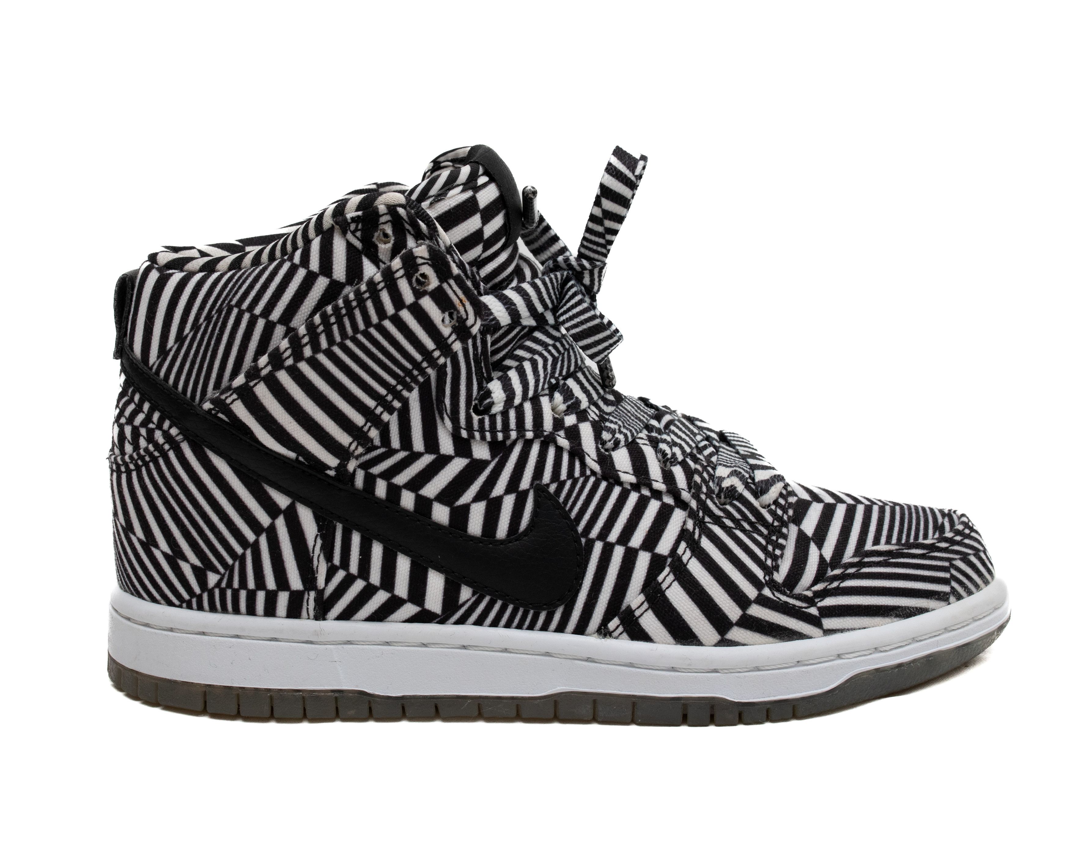 Nike NIKE SB Dunk High Premium 2014 ‘Concept Car’ Size US 5 / EU 37 - 3 Thumbnail