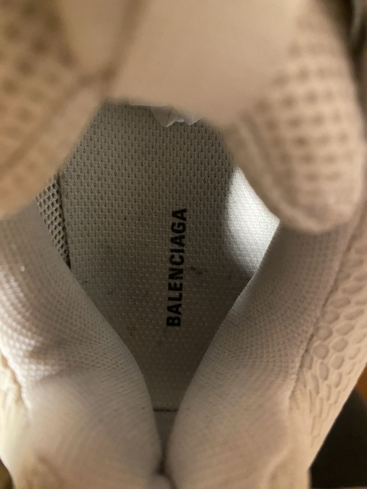 Balenciaga White Balenciaga triple S baskets Size US 5 / IT 35 - 13 Thumbnail
