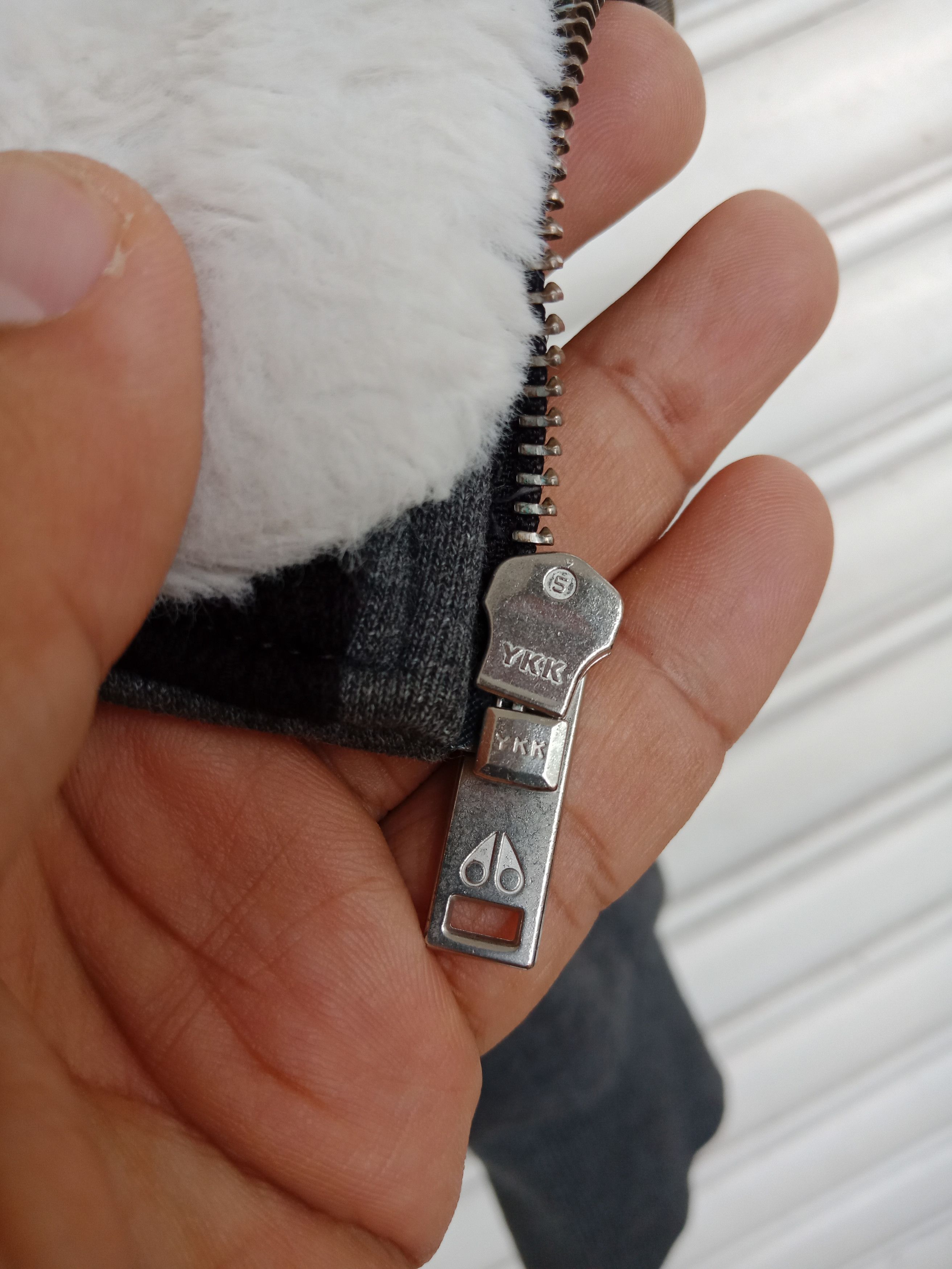 Moose Knuckles Moose Knuckles Fur Size US XL / EU 56 / 4 - 9 Thumbnail
