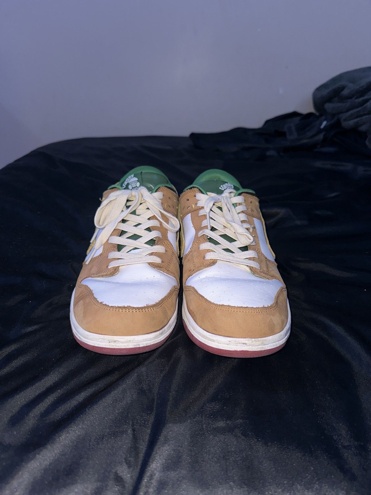 Vandy The Pink Vandy the Pink Burger Dunks Size US 13 / EU 46 - 3 Thumbnail
