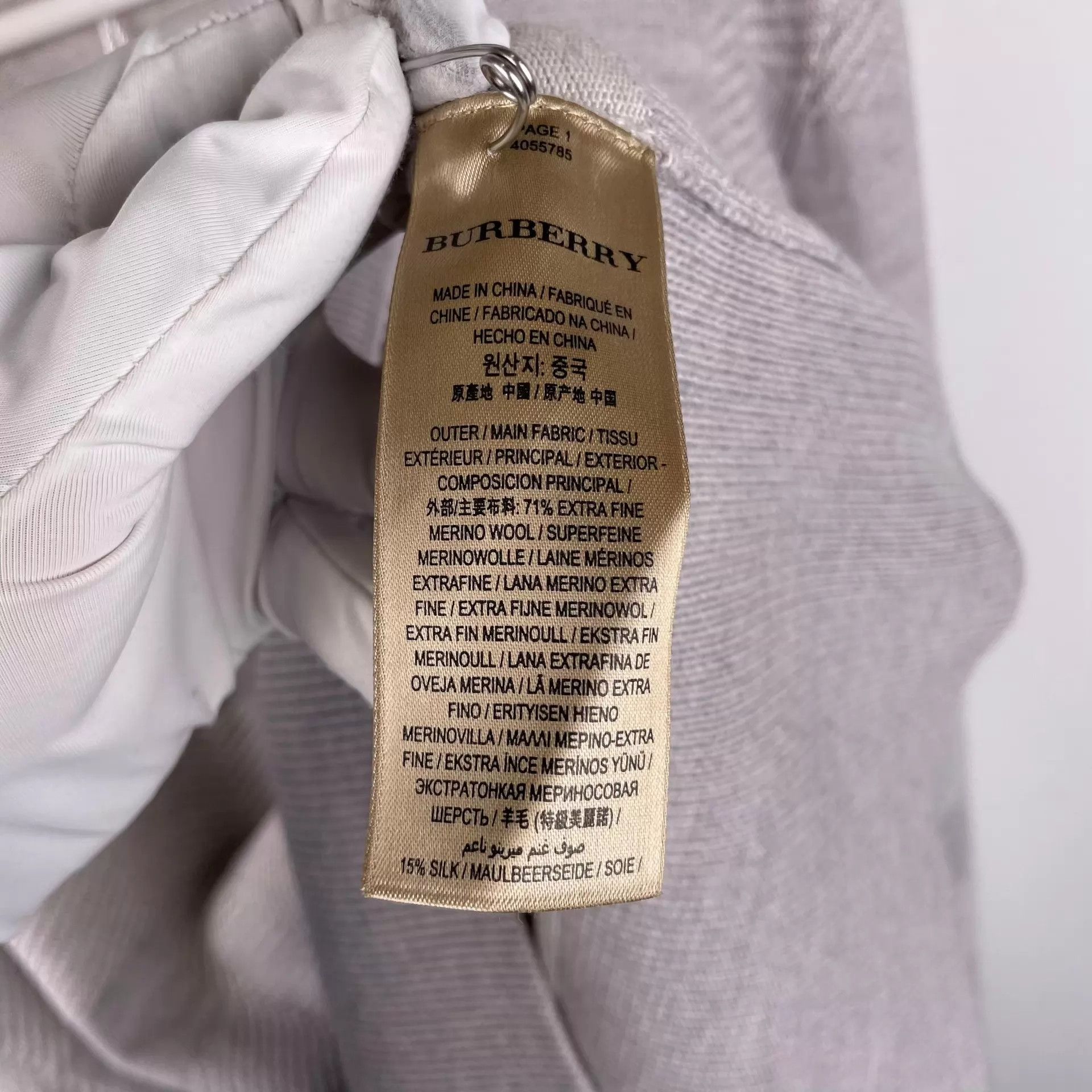 Burberry Burberry Gray M Sweater Size US M / EU 48-50 / 2 - 8 Thumbnail