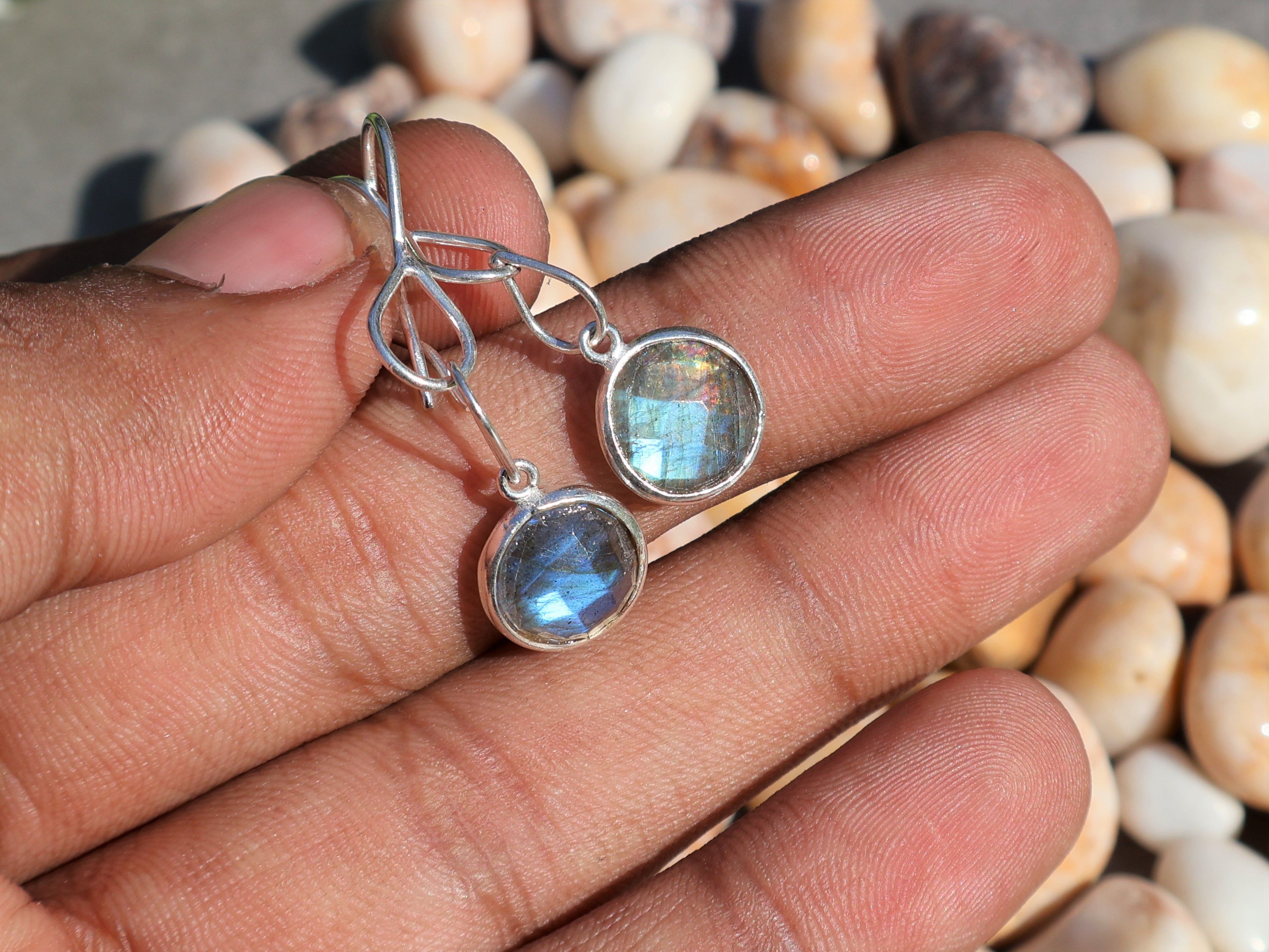 Handmade Labradorite Earring, 925 Sterling Silver Handmade Earring, Size ONE SIZE - 5 Thumbnail
