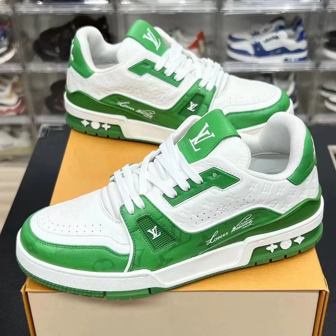 Louis Vuitton Louis Vuitton Green Designer Casual Size US S / EU 44-46 / 1 - 1 Thumbnail