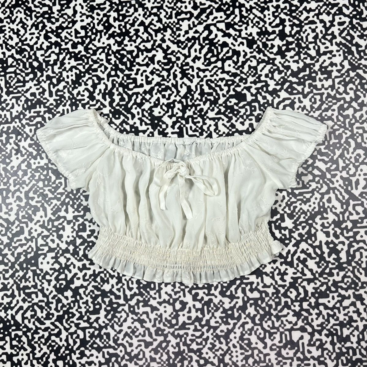 Japanese Brand Vintage Y2K Japanese Floral Flower Print Retro Sexy T-shirt Size L / US 10 / IT 46 - 3 Thumbnail