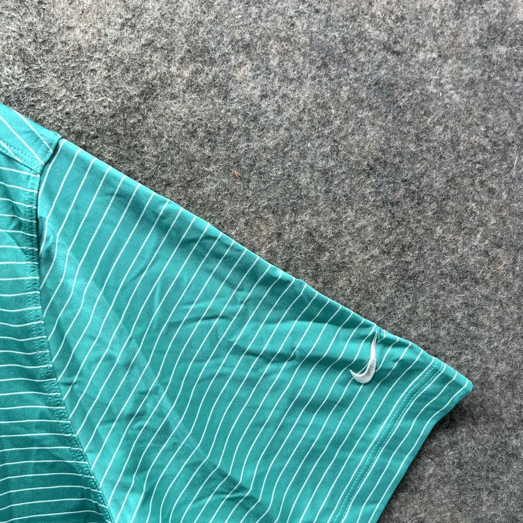 Nike Nike Golf Dri-FIT Polo Shirt Mens L Green Stripe Short Sleeve Size US L / EU 52-54 / 3 - 7 Thumbnail