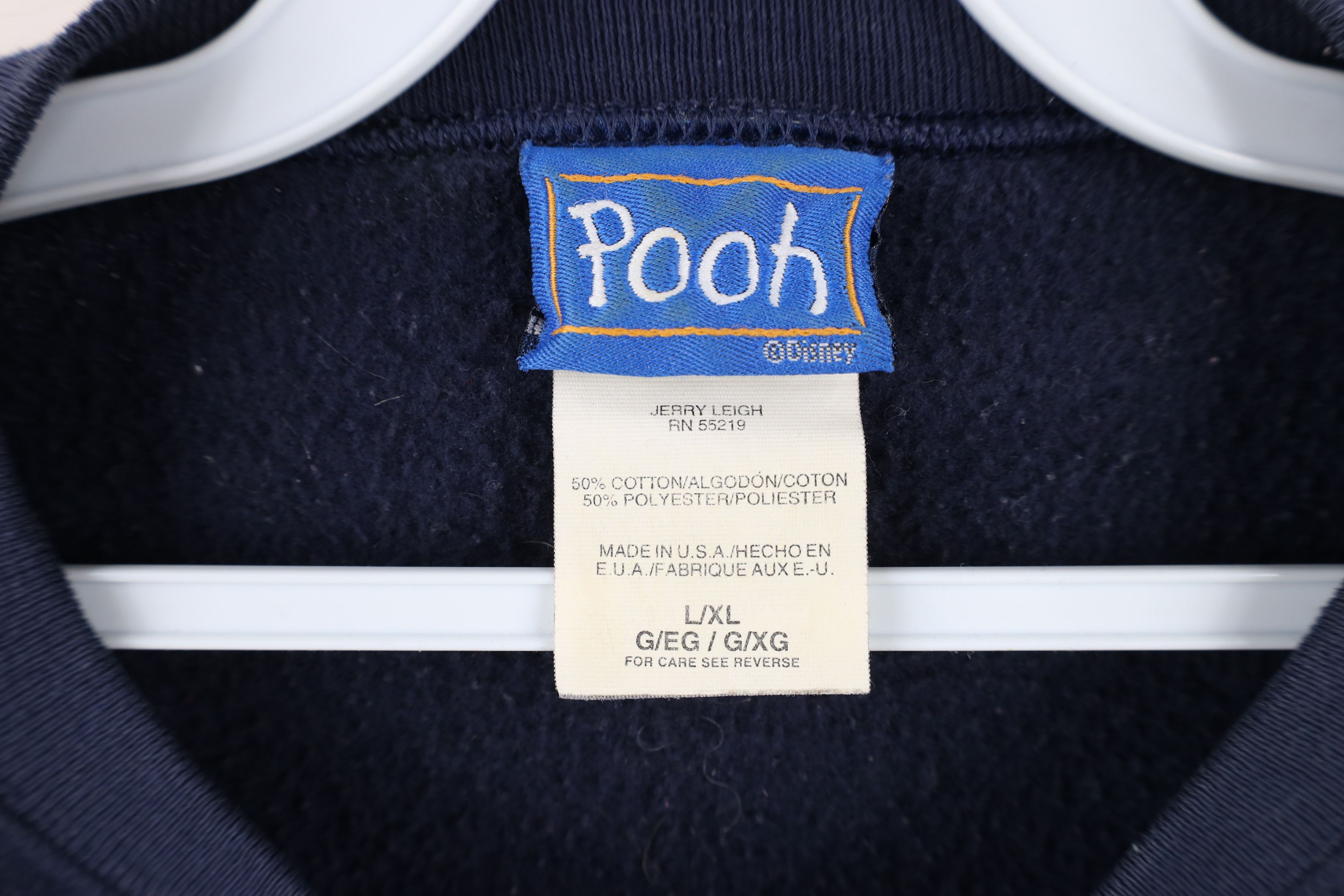 Disney × Vintage Vintage 90s Disney Winnie the Pooh Christmas Sweatshirt Size L / US 10 / IT 46 - 8 Thumbnail