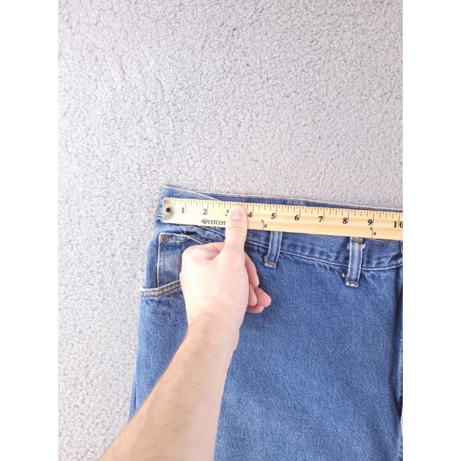 Wrangler VINTAGE Wrangler Jeans Mens 44x31 Blue USA Denim Relaxed Fit Straight Jeans Mens Blue USA 44x31 Size US 44 / EU 60 - 6 Thumbnail