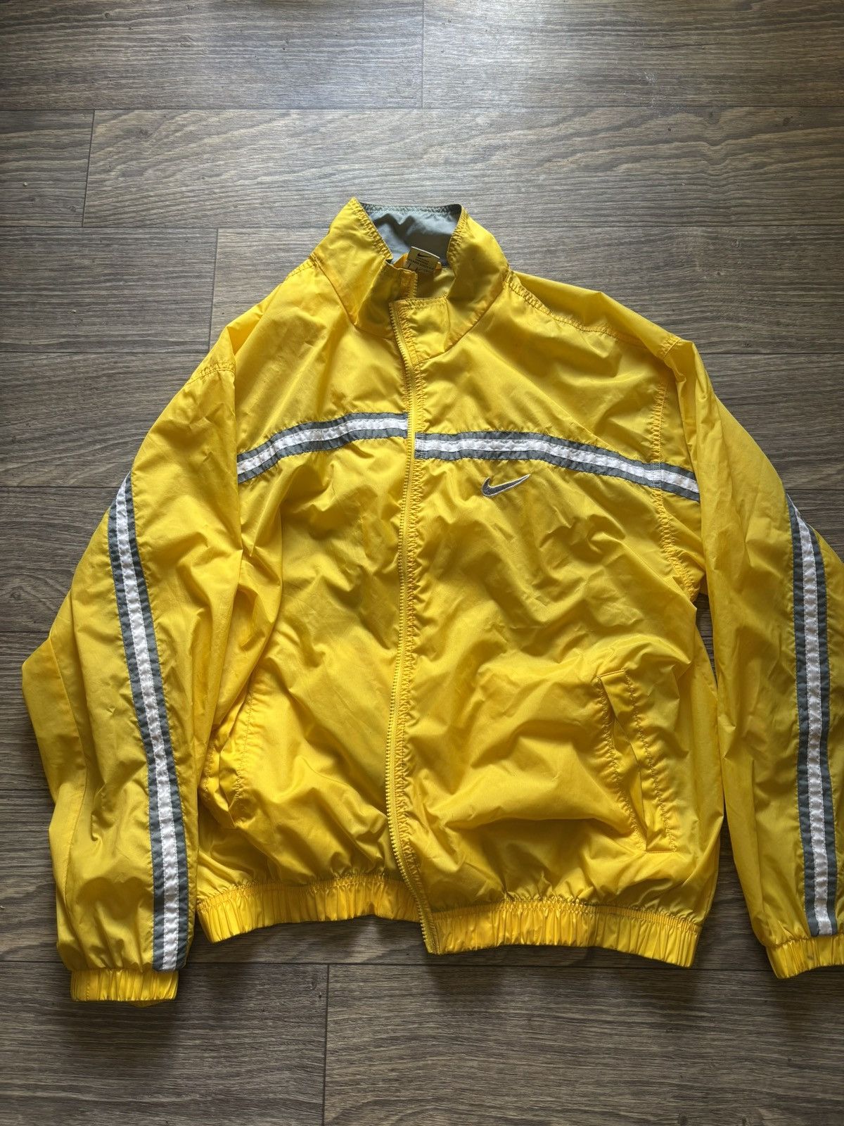 Nike Vintage nike windbreaker Size US L / EU 52-54 / 3 - 1 Thumbnail