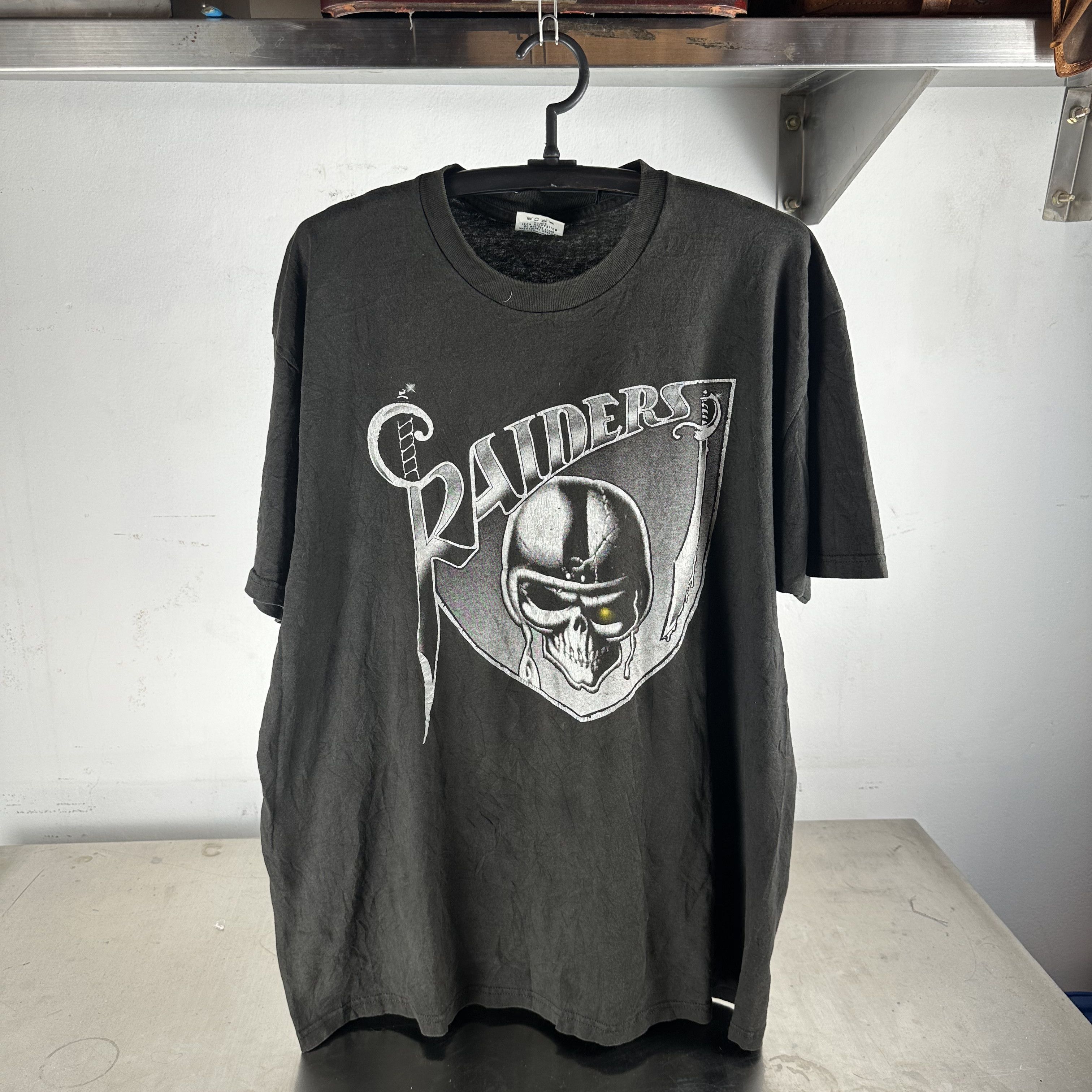 Vintage 90s Los Angeles Raiders NFL Tour Double Sided T-Shirt Size US XL / EU 56 / 4 - 1 Thumbnail