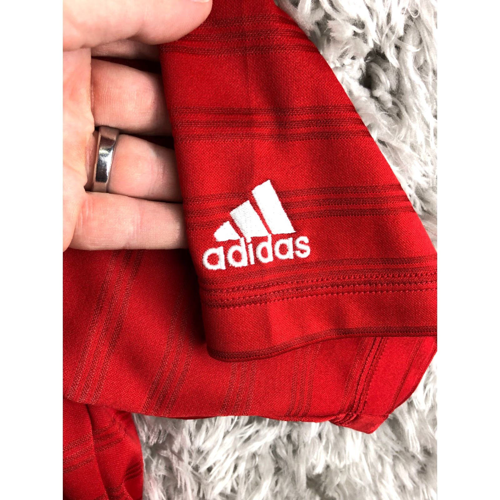 Adidas Adidas Polo Mens XL Red Short Sleeve Pullover Wisconsin Basketball Button Polo Shirt Mens XL Red Size US XL / EU 56 / 4 - 5 Thumbnail