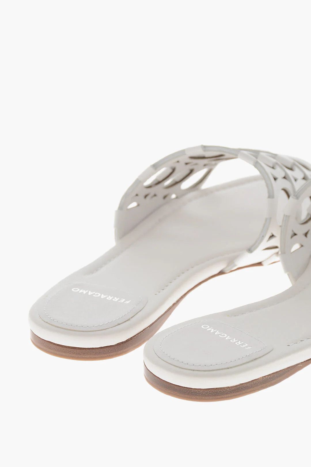 Salvatore Ferragamo og1mm0426 Perforated Leather Slides in White Size US 10 / IT 40 - 2 Thumbnail