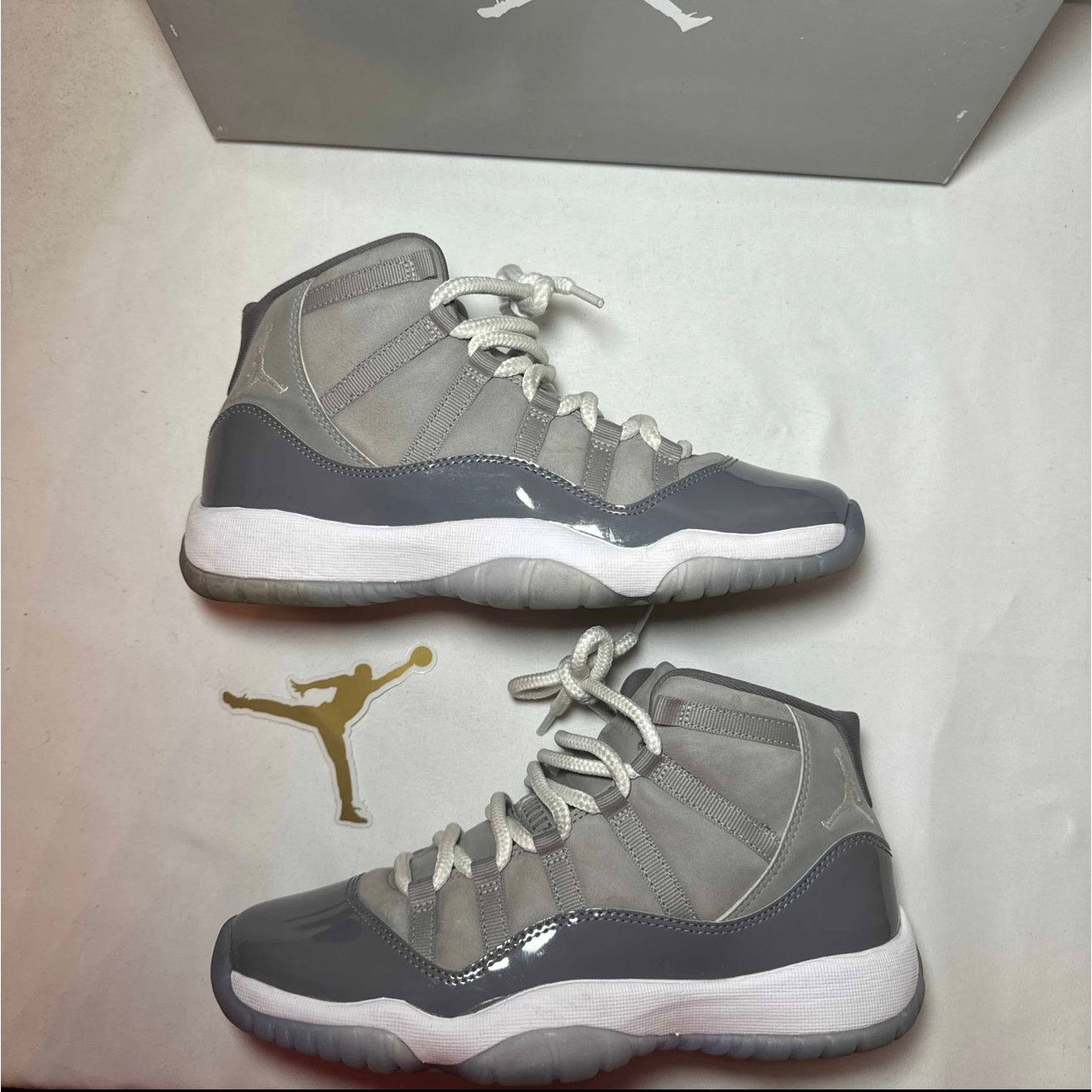 Jordan Brand × Nike Size 6 - Air Jordan 11 Retro GS Cool Grey 2021 Men's Shoes Size US 6 / EU 39 - 2 Thumbnail