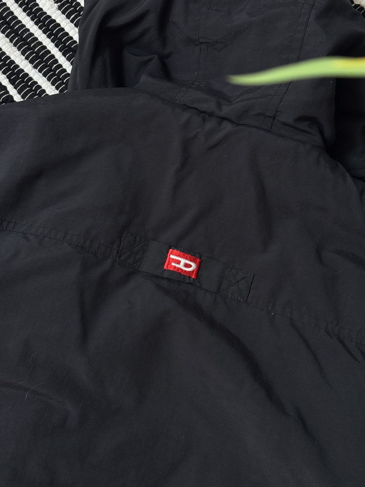 Diesel VINTAGE DIESEL BOOTLEG 2000s DOWN PUFFER BOMBER Size XL / US 12-14 / IT 48-50 - 9 Thumbnail