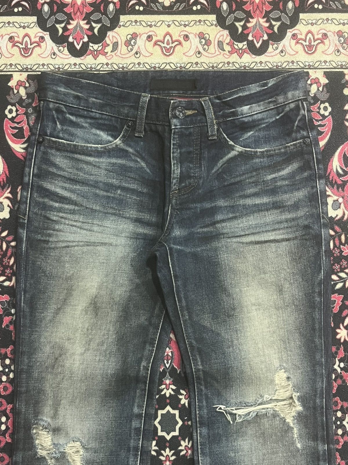 GOSTAR DE FUGA Japanese Brand Fuga Dark Washed Heavy Whisker Distress Jeans Size US 30 / EU 46 - 4 Thumbnail
