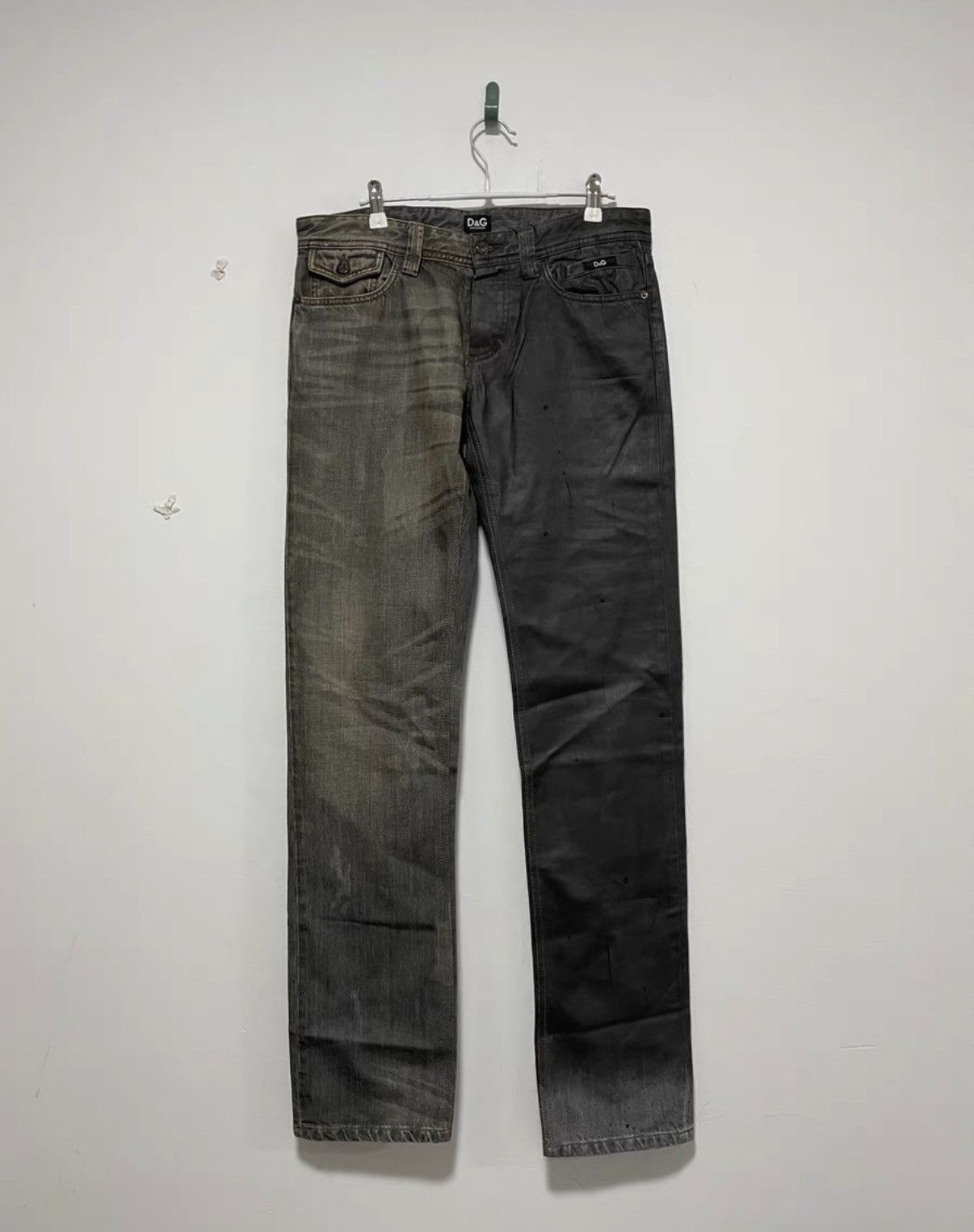 Dolce & Gabbana Dolce & Gabbana DG Yin-Yang Waxed Low-Rise Jeans Size US 32 / EU 48 - 1 Thumbnail