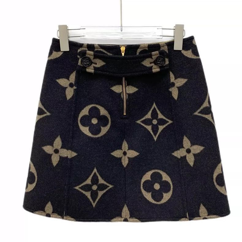 Louis Vuitton Louis Vuitton Wool Skirt with Monogram Print -2505 Size US 34 / EU 50 - 2 Thumbnail