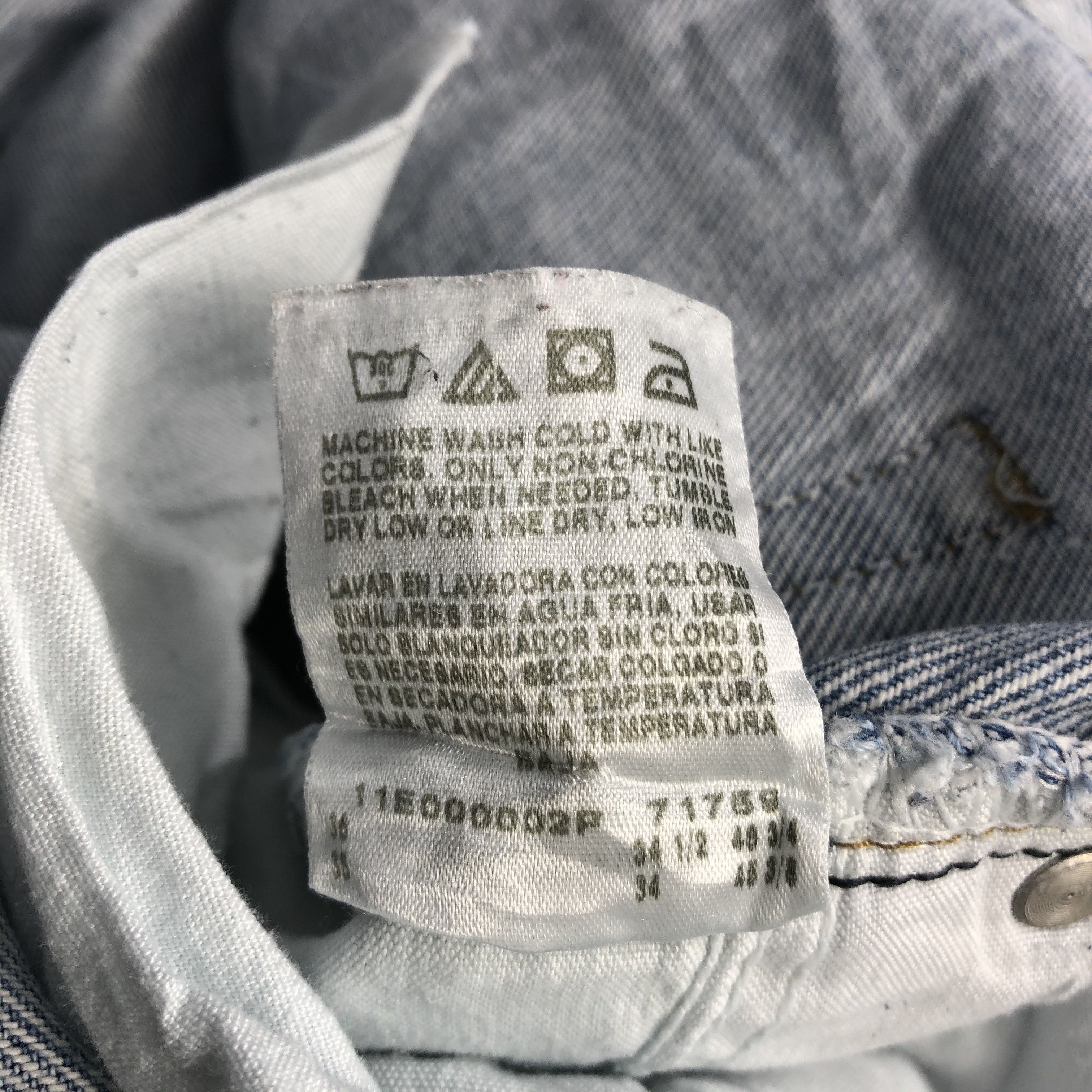 Vintage Light Wash Lee Jeans-J2060