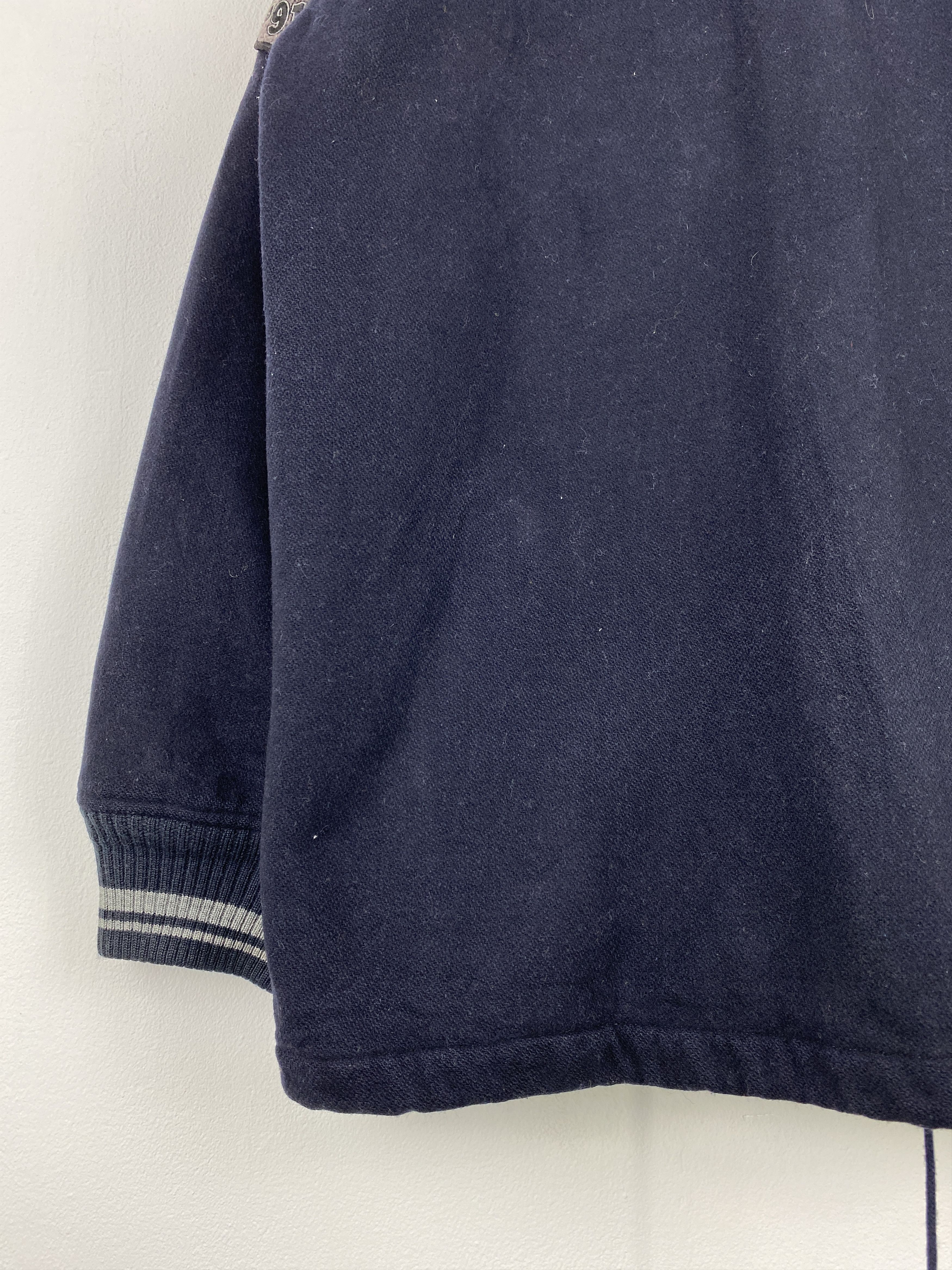 Xlarge Vintage X-Large Wool / Quilted Varsity Jacket JZ0009 Size US L / EU 52-54 / 3 - 10 Thumbnail
