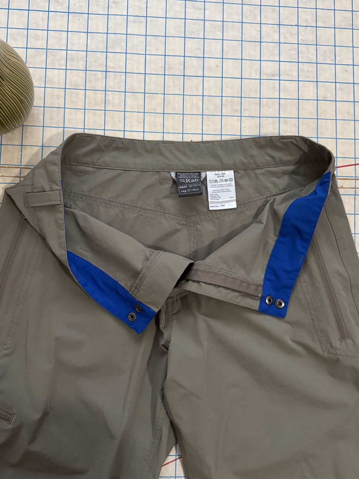 Rab RAB Hiking Pants Beige/Tan Size 30 Mens Rab Trekking Size US 30 / EU 46 - 7 Thumbnail