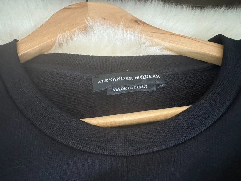 Alexander McQueen Alexander McQUEEN Hoodie black size M, classic pattern 2504 Size US M / EU 48-50 / 2 - 3 Thumbnail