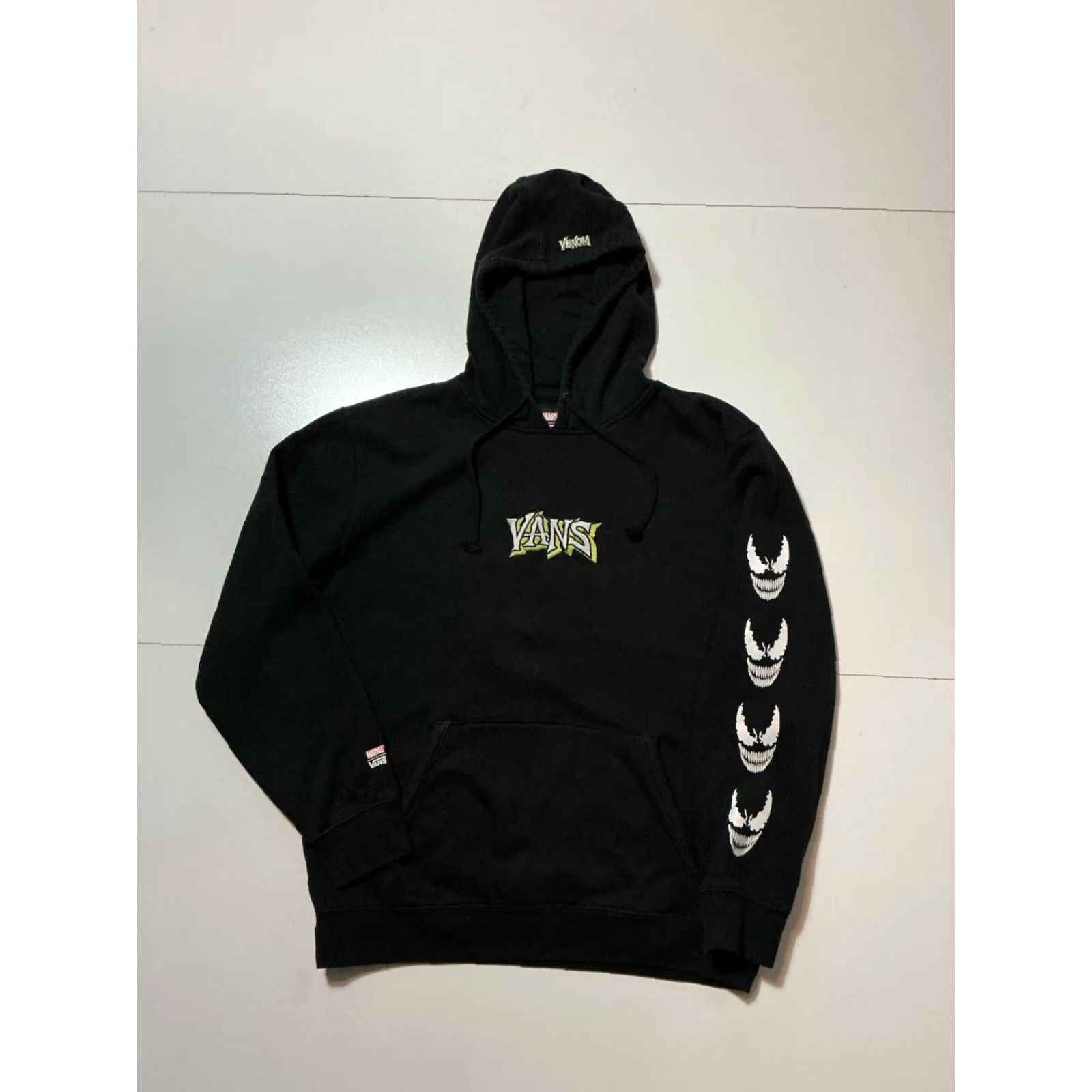 Vintage Vans X Marvel Comics Venom Black Fleece Embroidered Pullover Hoodie Sz. L Size US L / EU 52-54 / 3 - 2 Thumbnail
