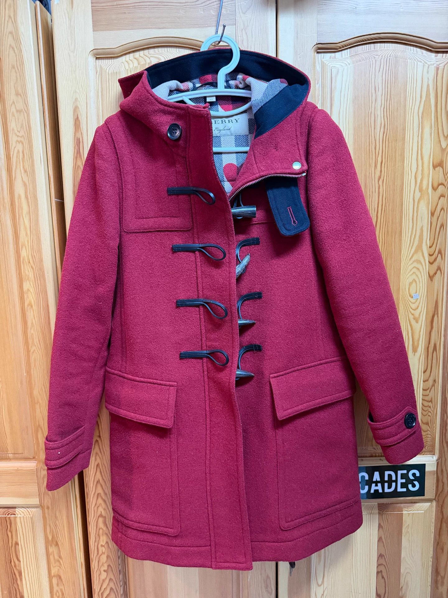 Burberry Burberry Wool HornBtn Coat Wmn's 36 Valentine Heart Lining Size XS / US 0-2 / IT 36-38 - 1 Thumbnail