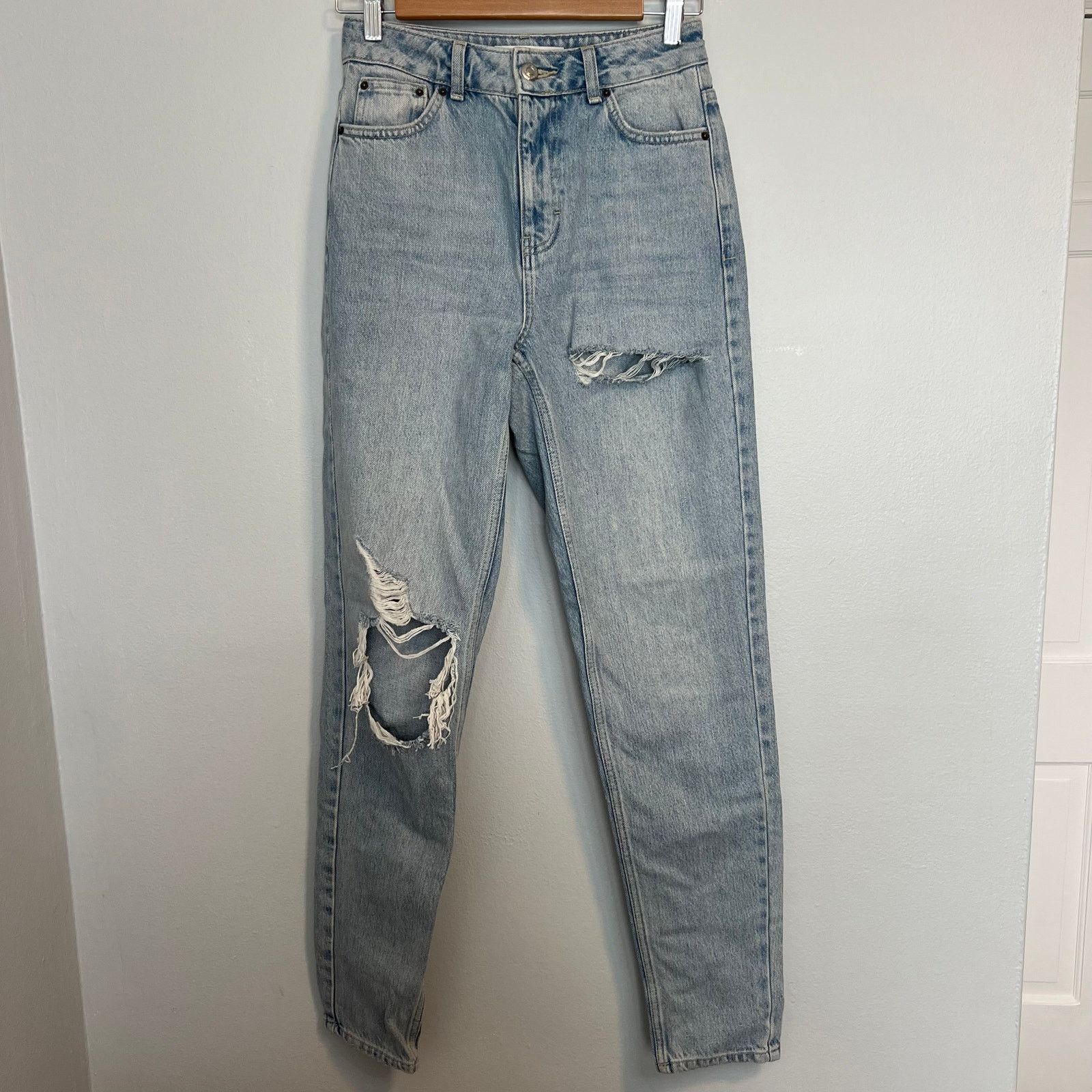 Topshop Topshop Mom Distressed Washed Blue Jeans Womens Size W26xL34 Size 26" / US 2 / IT 38 - 1 Thumbnail