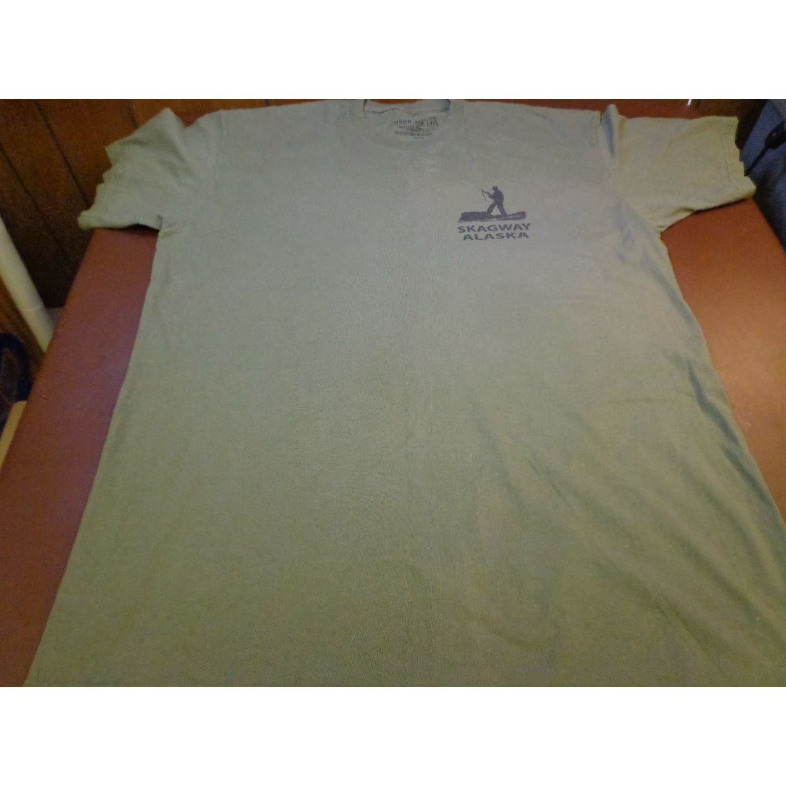 The Mountain The Mountain Mountain Life Skagway Alaska Hunting XL Green T-Shirt Mens Graphic Tee Short Sleeve 100% Cotton Regular Size XL Size US XL / EU 56 / 4 - 3 Thumbnail