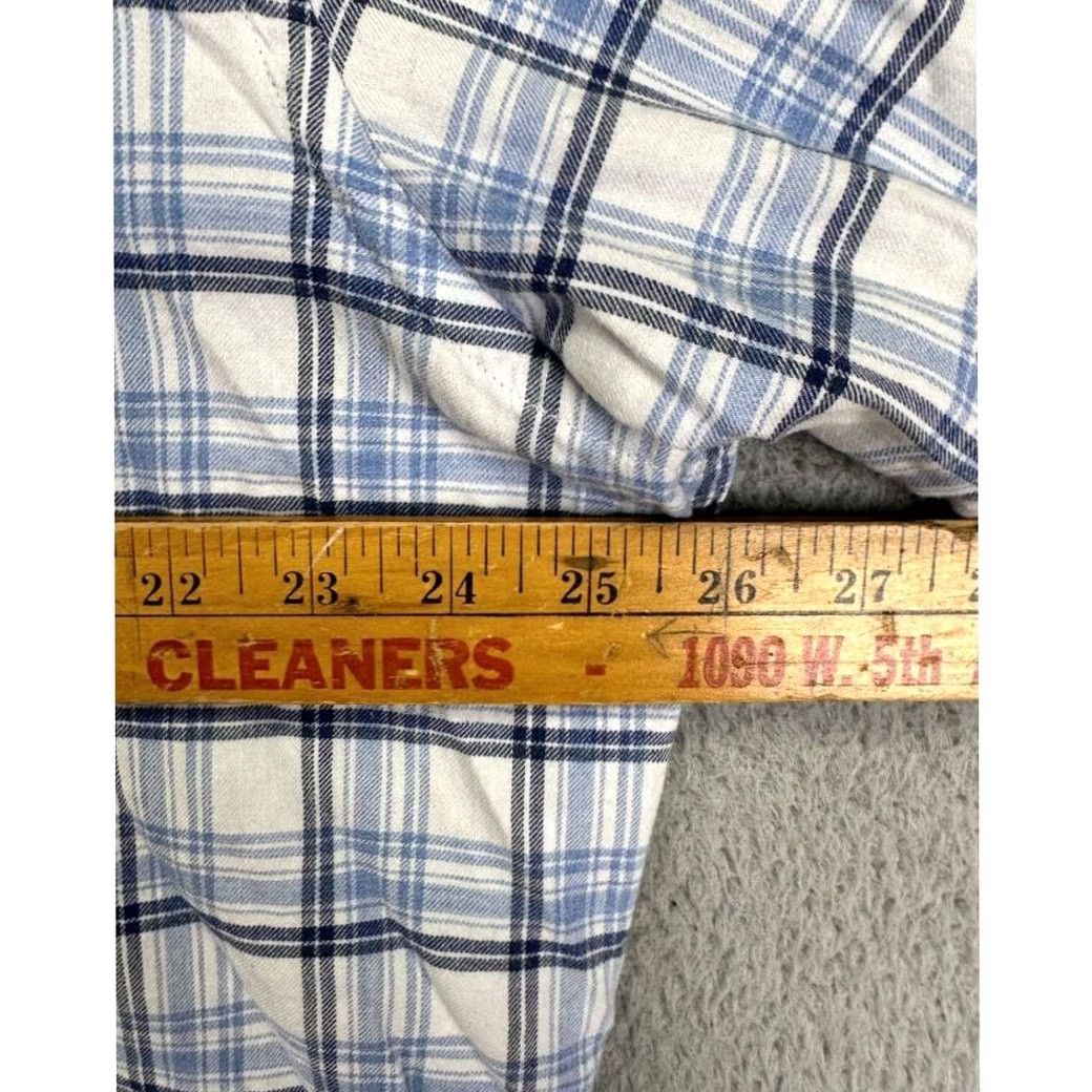 Peter Millar Peter Millar Shirt Mens XL Blue White Plaid 100% Cotton Button-Down Long Sleeve Shirt Mens XL Button-Down Plaid Cotton White/Blue Outdoors Size US XL / EU 56 / 4 - 6 Thumbnail