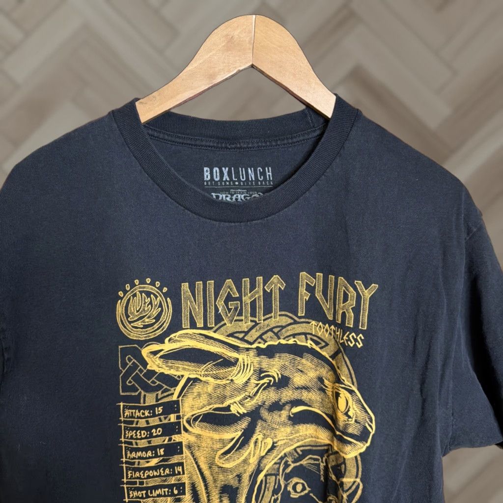 Vintage BoxLunch How to Train Your Dragon Toothless T-Shirt Black L Unisex Adults Short Sleeve Shirt Boys Mens 90s Night Fury Theme Size US L / EU 52-54 / 3 - 1 Thumbnail
