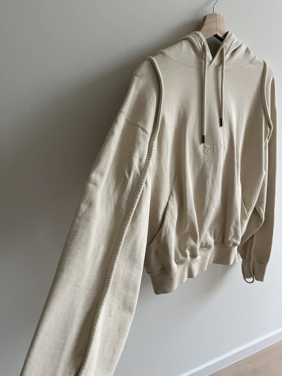 Jacquemus Jacquemus Camargue hoodie beige Size XXS / US 00 / IT 34 - 2 Thumbnail