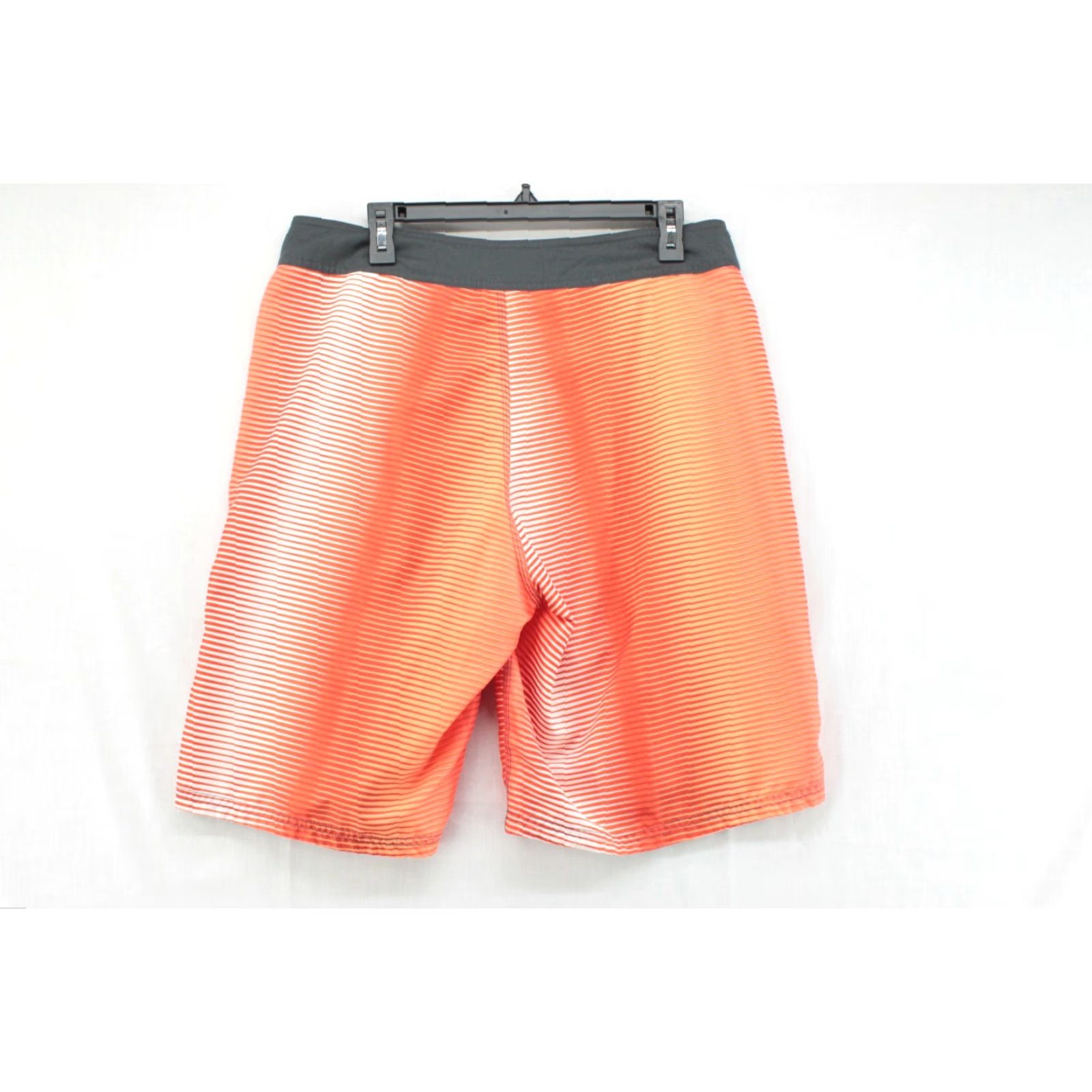 Nike Nike Board Shorts Men 34 Orange & Red Swim Trunks Pocket Classic Style 709959 Size US 34 / EU 50 - 3 Thumbnail