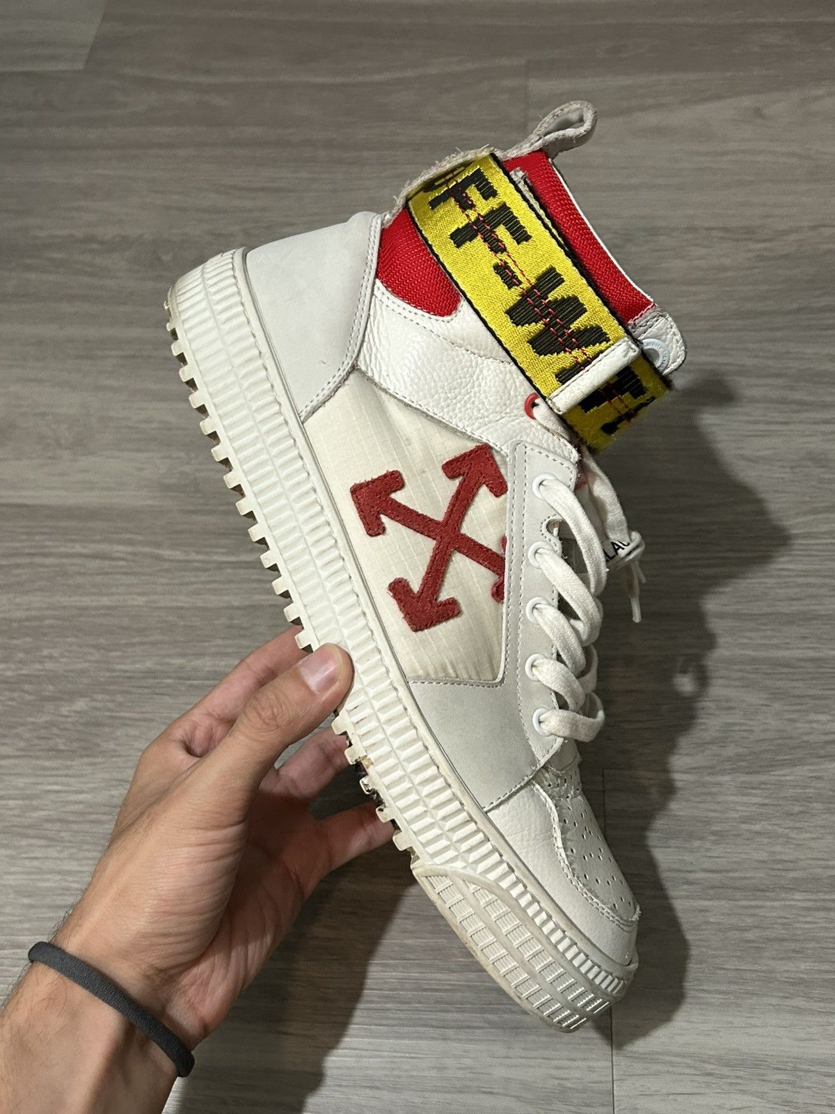 Off-White Virgil Abloh Off-White 3.0 High Arrows Sneaker Size 9 Size US 9 / EU 42 - 7 Thumbnail