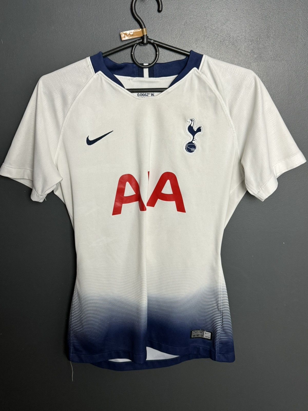 Nike Tottenham Hotspur 18/19 Kane Football Jersey Size S / US 4 / IT 40 - 2 Thumbnail