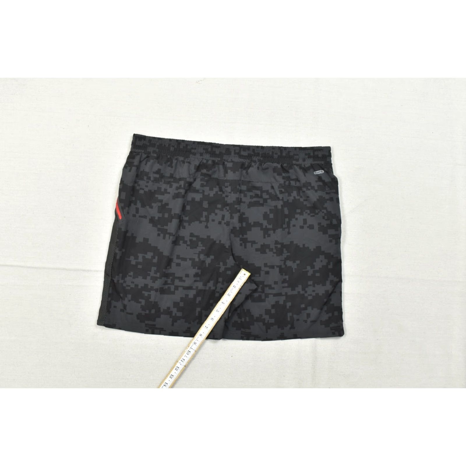 Spyder Spyder Active 2XL Gray Digital Camo Performance Athletic Gym Shorts Men Size US 39 - 4 Thumbnail