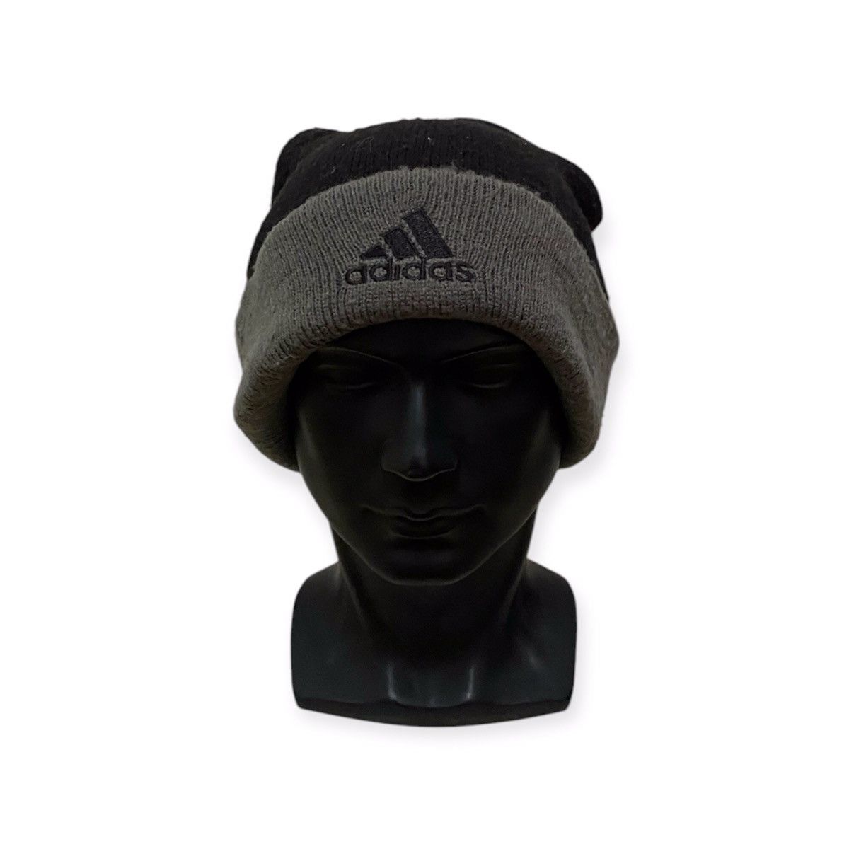 Adidas × Vintage Vintage Adidas Small Logo Beanie Hat Size ONE SIZE - 1 Thumbnail