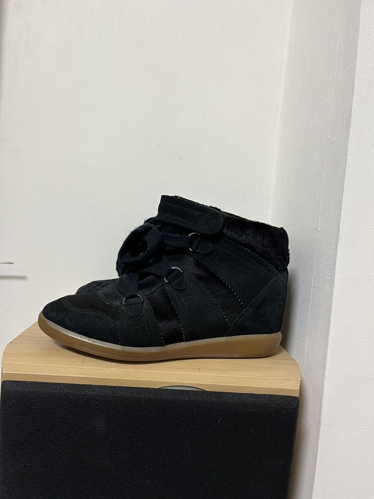 Isabel Marant × Vintage Isabel Marant Pony Hair High Top Sneakers Size US 7 / IT 37 - 2 Thumbnail