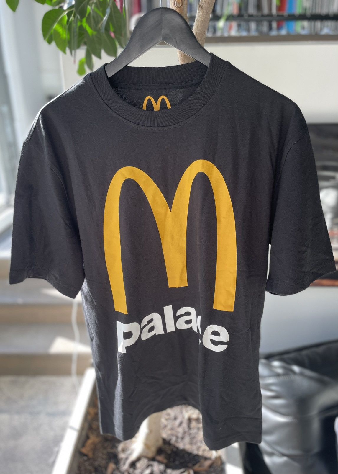 Palace Palace x McDonald's Logo T-shirt Size US M / EU 48-50 / 2 - 2 Thumbnail