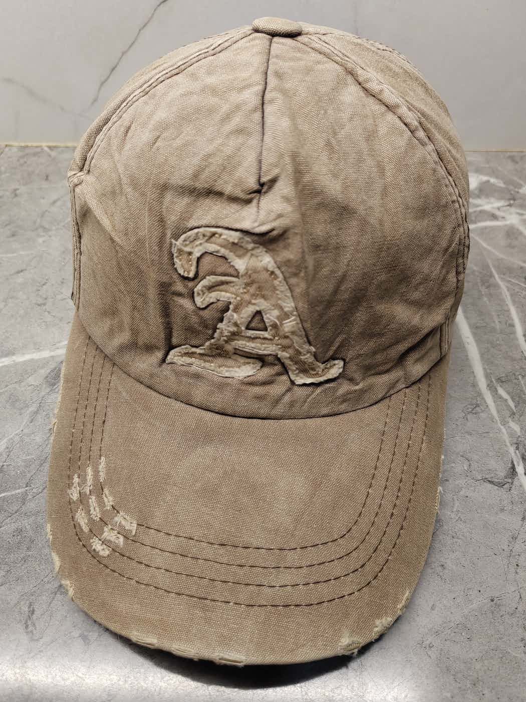image of Vintage Logo A Distressed Style Cap Hat in Mix, Men's