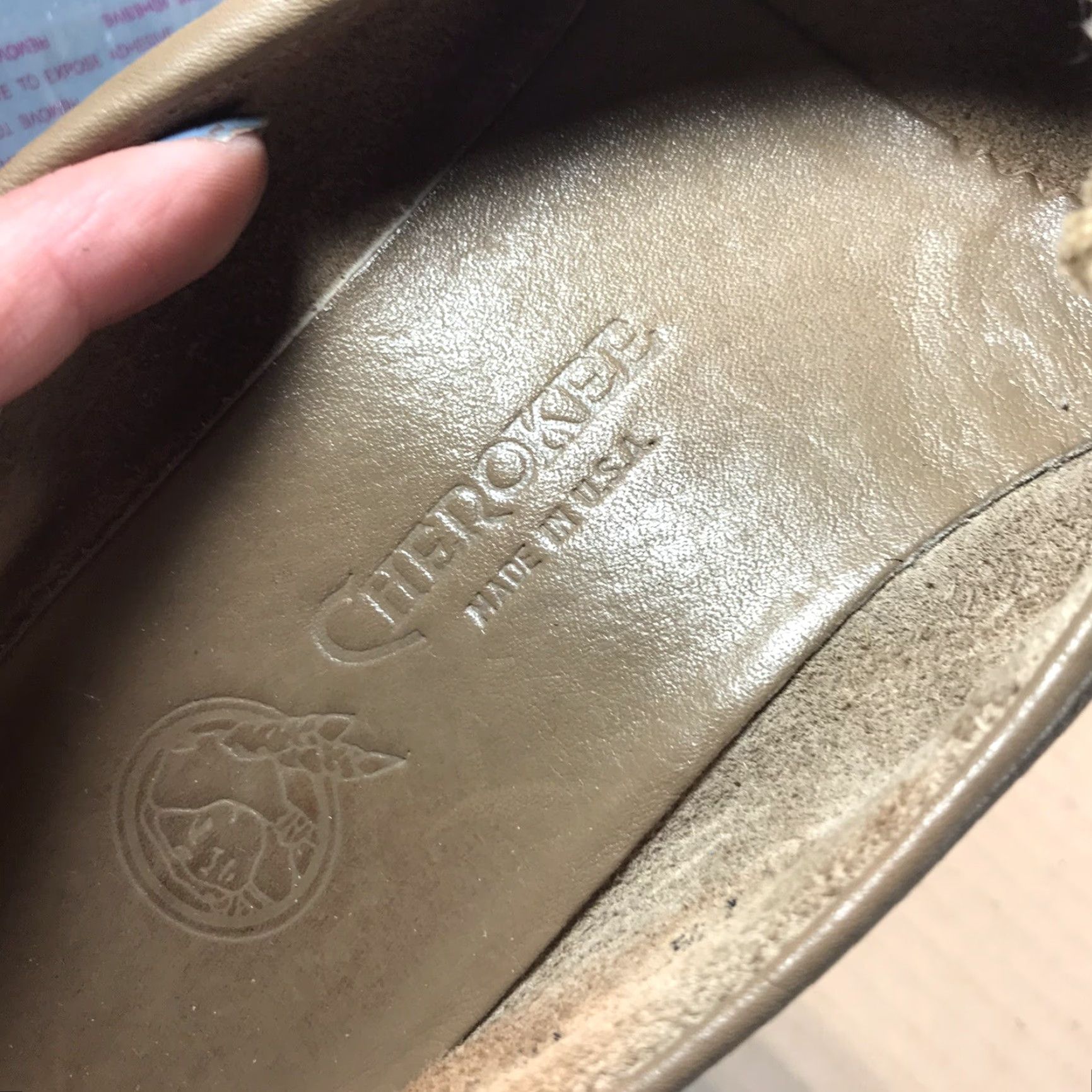 Cherokee Cherokee Brown Leather Moccasin Wedge Slip On Womens Size 7.5 USA Size US 8 / IT 38 - 5 Thumbnail