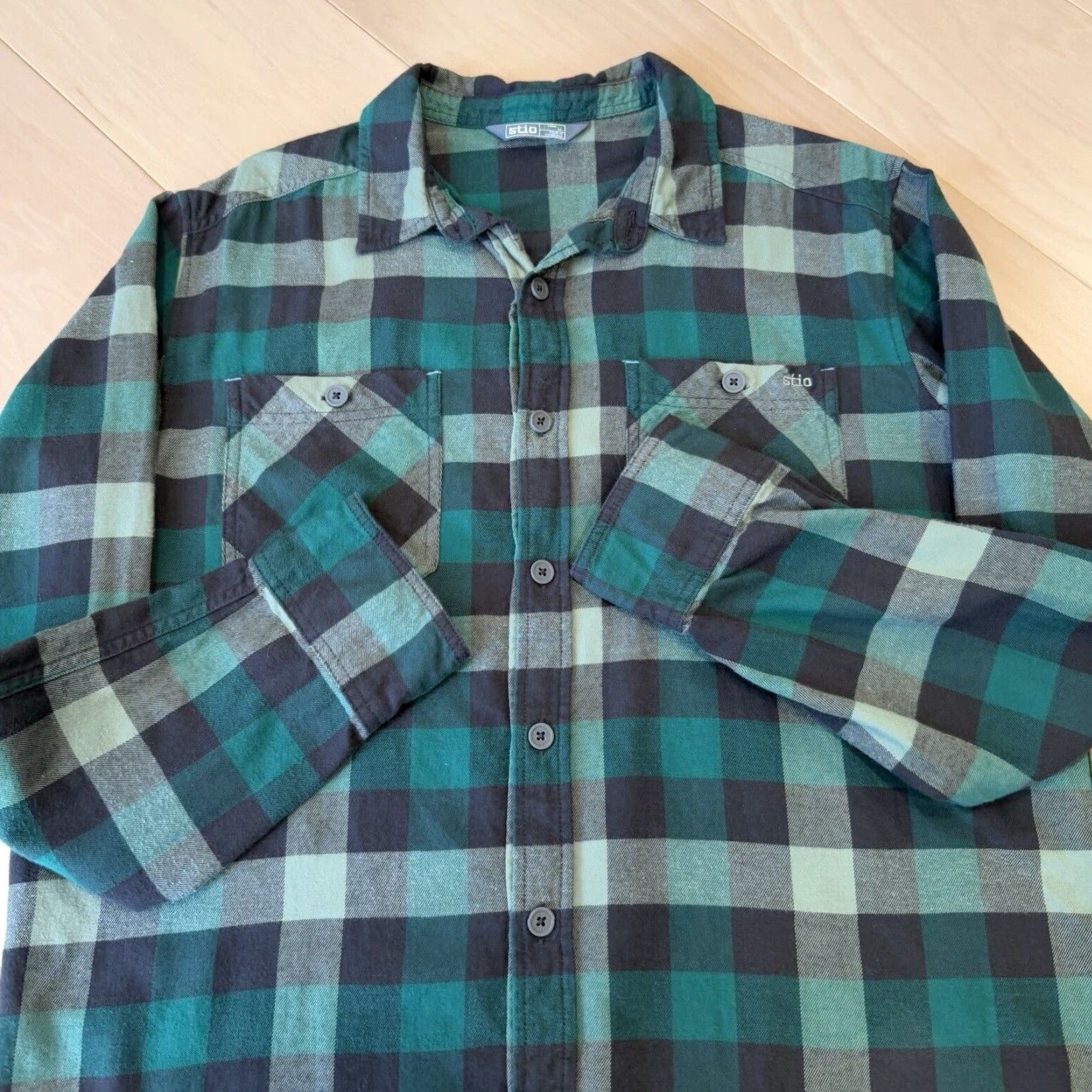 Vintage Stio Flannel Button-Up Shirt M Green Black Casual Workwear Wyoming Mens Shirt Size US M / EU 48-50 / 2 - 4 Thumbnail