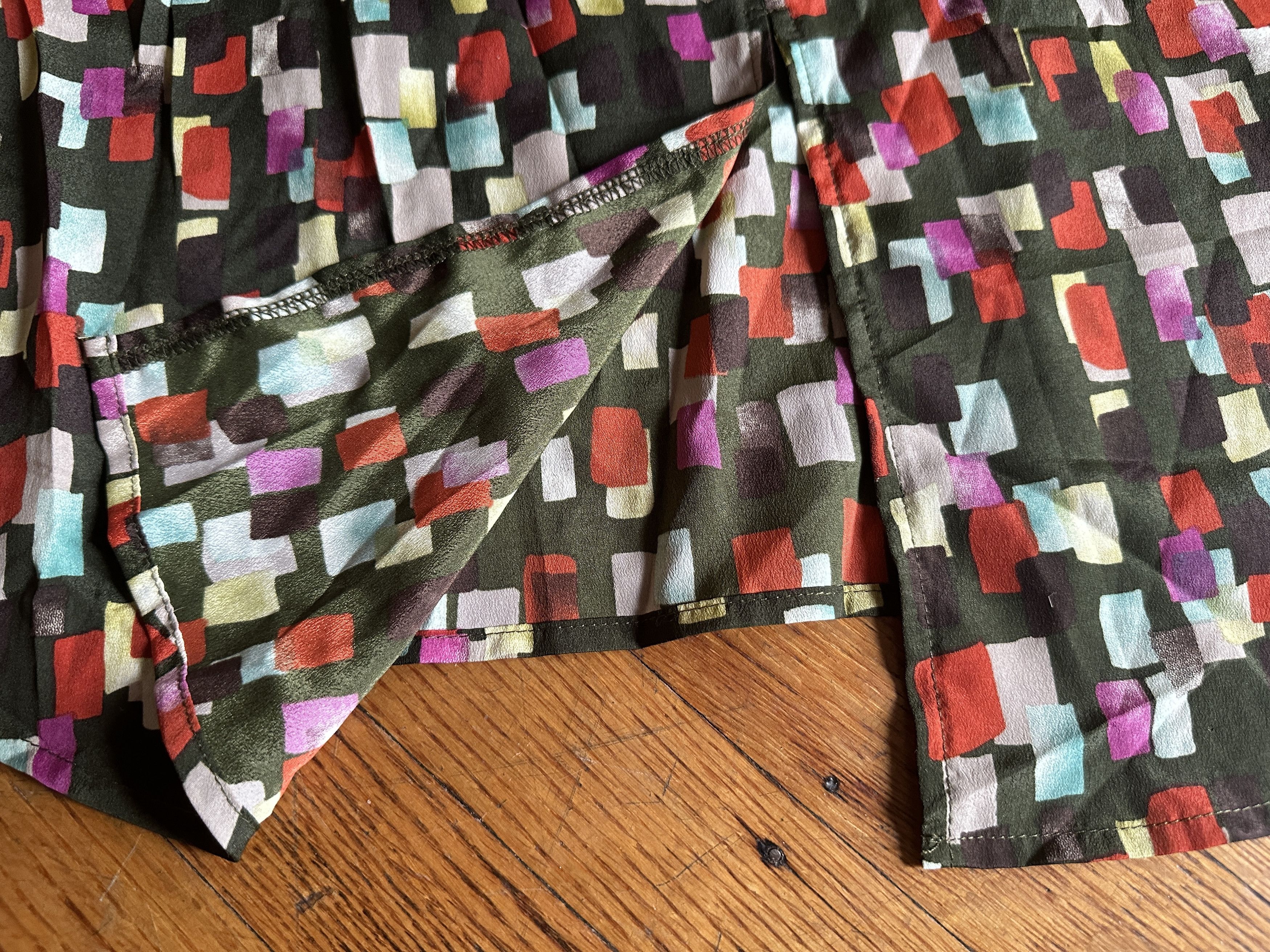 Other Jaye.e Multi-Color Long Sleeve Blouse w/ back slit sz M Size M / US 6-8 / IT 42-44 - 11 Thumbnail