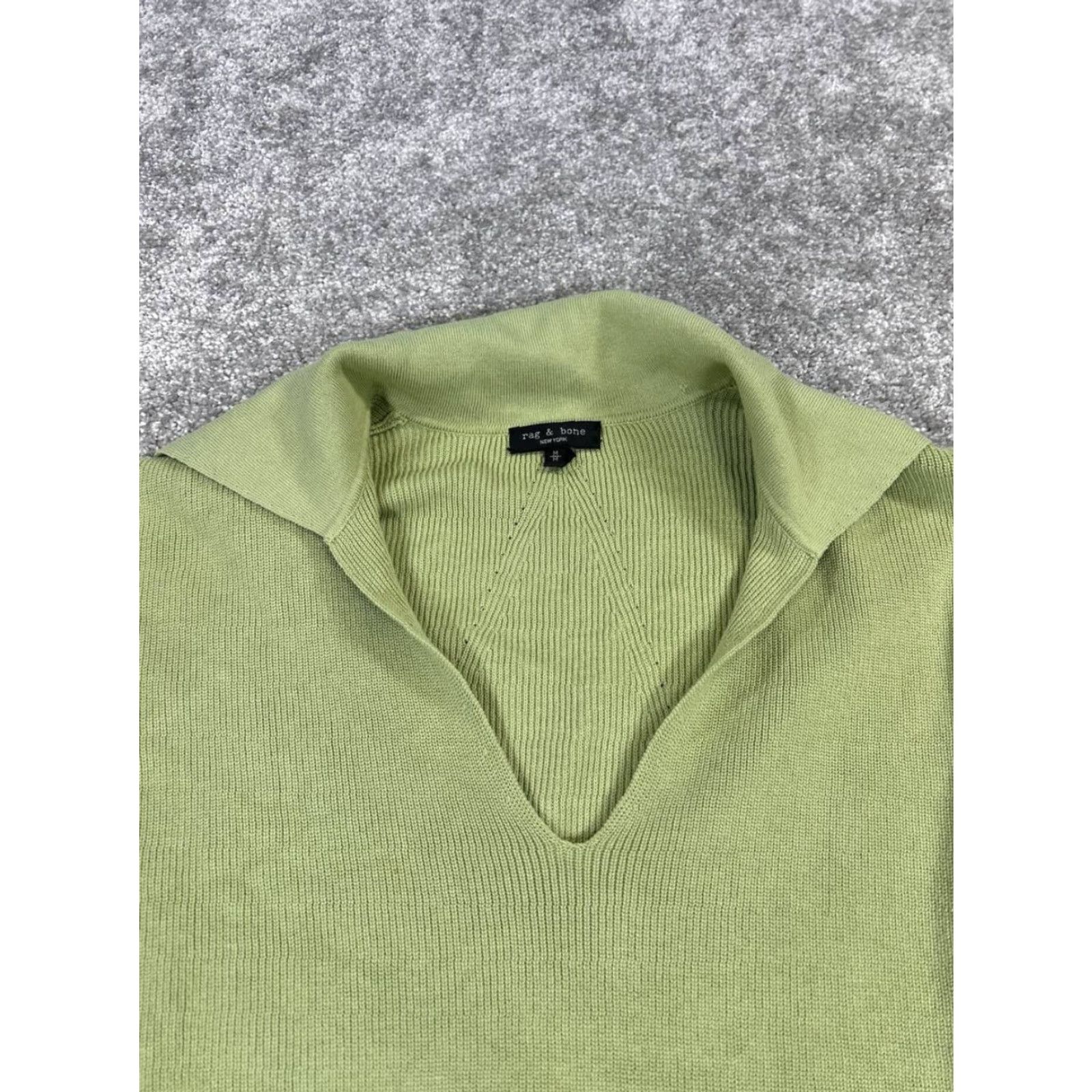 Rag & Bone rag & bone Sweater Womens Medium Green Cotton Knit Pullover Pullover V-Neck Casual Fall Winter Spring Size M / US 6-8 / IT 42-44 - 2 Thumbnail