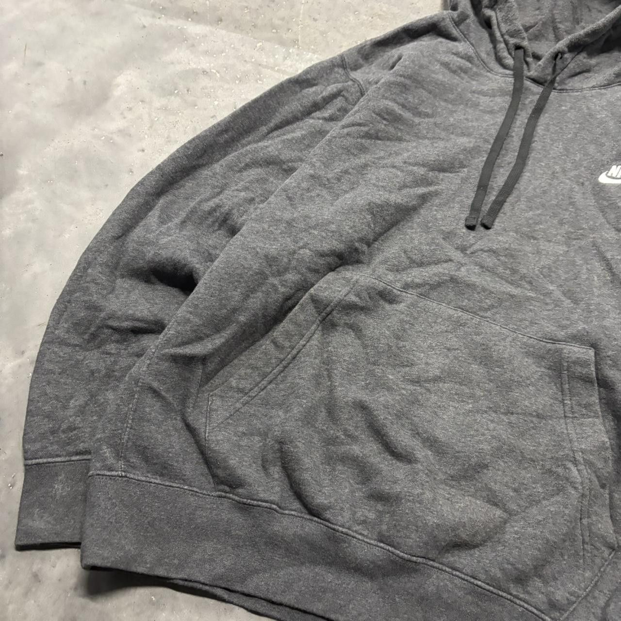 Nike × Vintage Crazy Vintage Y2K/2000s Grey Nike Streetwear Essential Hoodie! Size US M / EU 48-50 / 2 - 3 Thumbnail