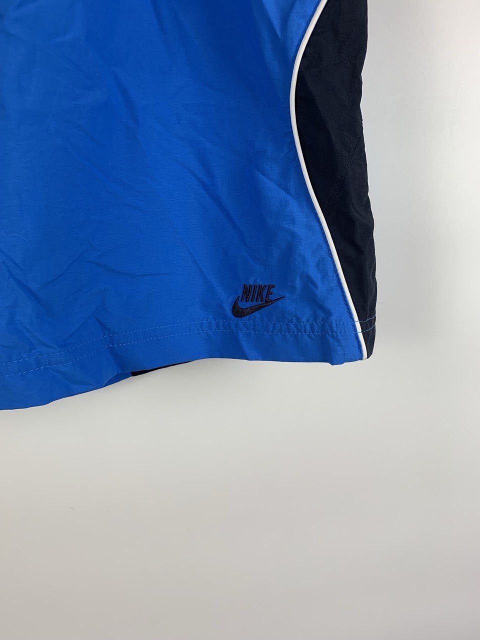 Nike Nike shorts vintage blue/black XL Size US 34 / EU 50 - 2 Thumbnail