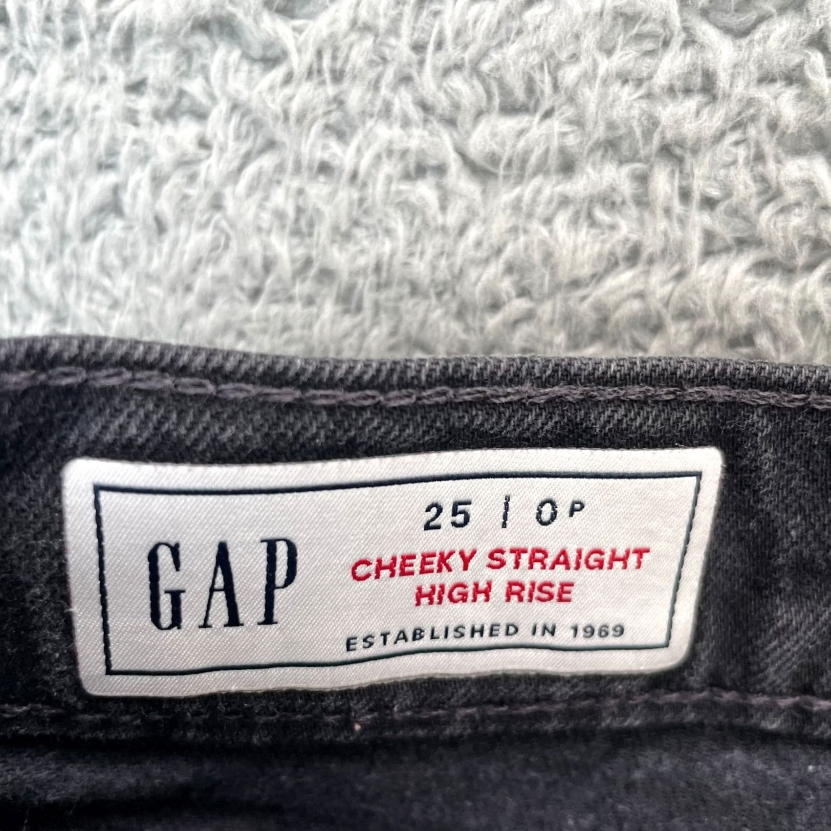 Gap Gap Jeans Womens 25 Black Cheeky Straight Leg High Rise Denim Cotton Stretch Jeans 1969 City Preppy 5-Pocket Regular Womens Size 42" / US 20 - 3 Thumbnail