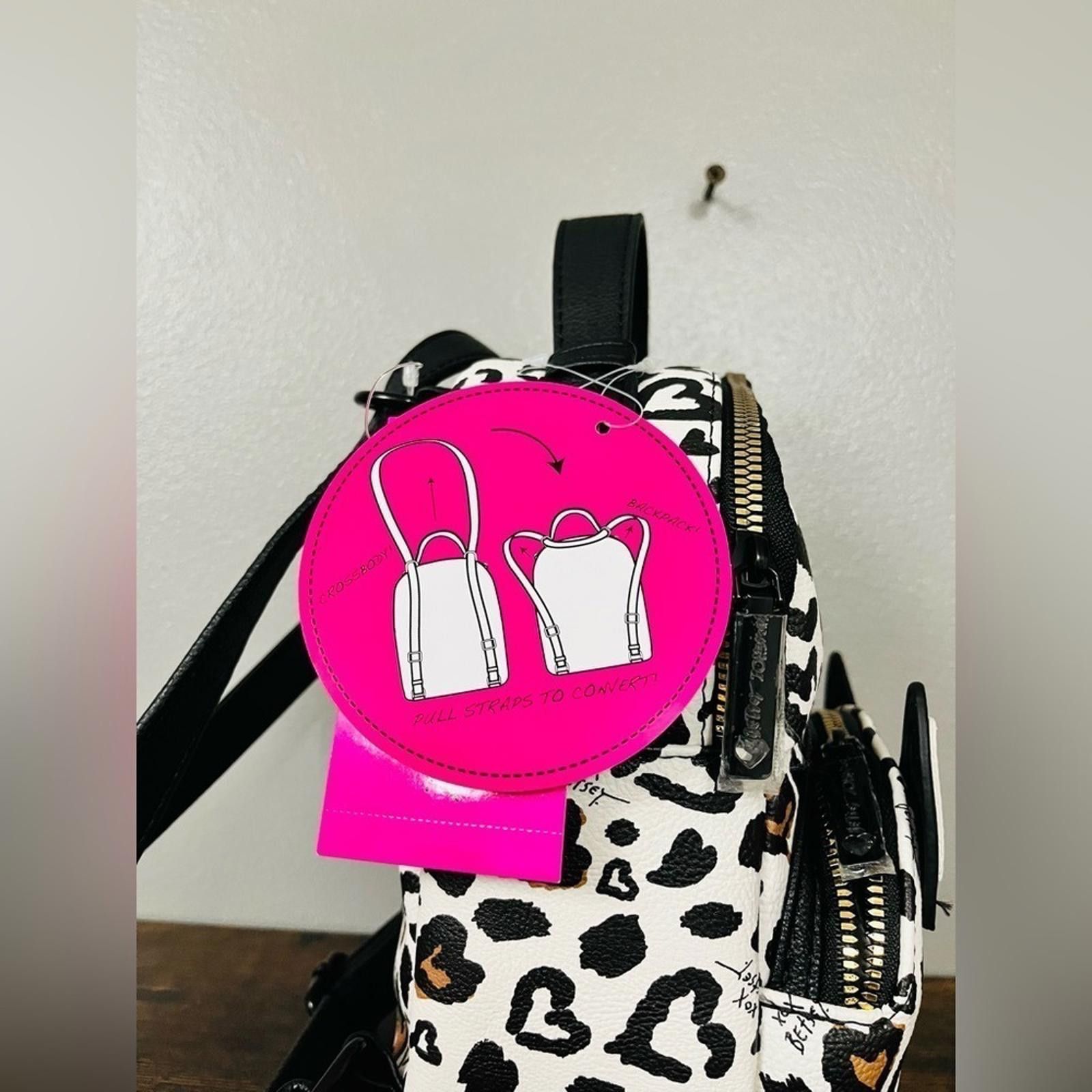 Betsey Johnson Betsey Johnson Leopard Backpack/Crossbody NWT​​​​​ Size ONE SIZE - 2 Thumbnail
