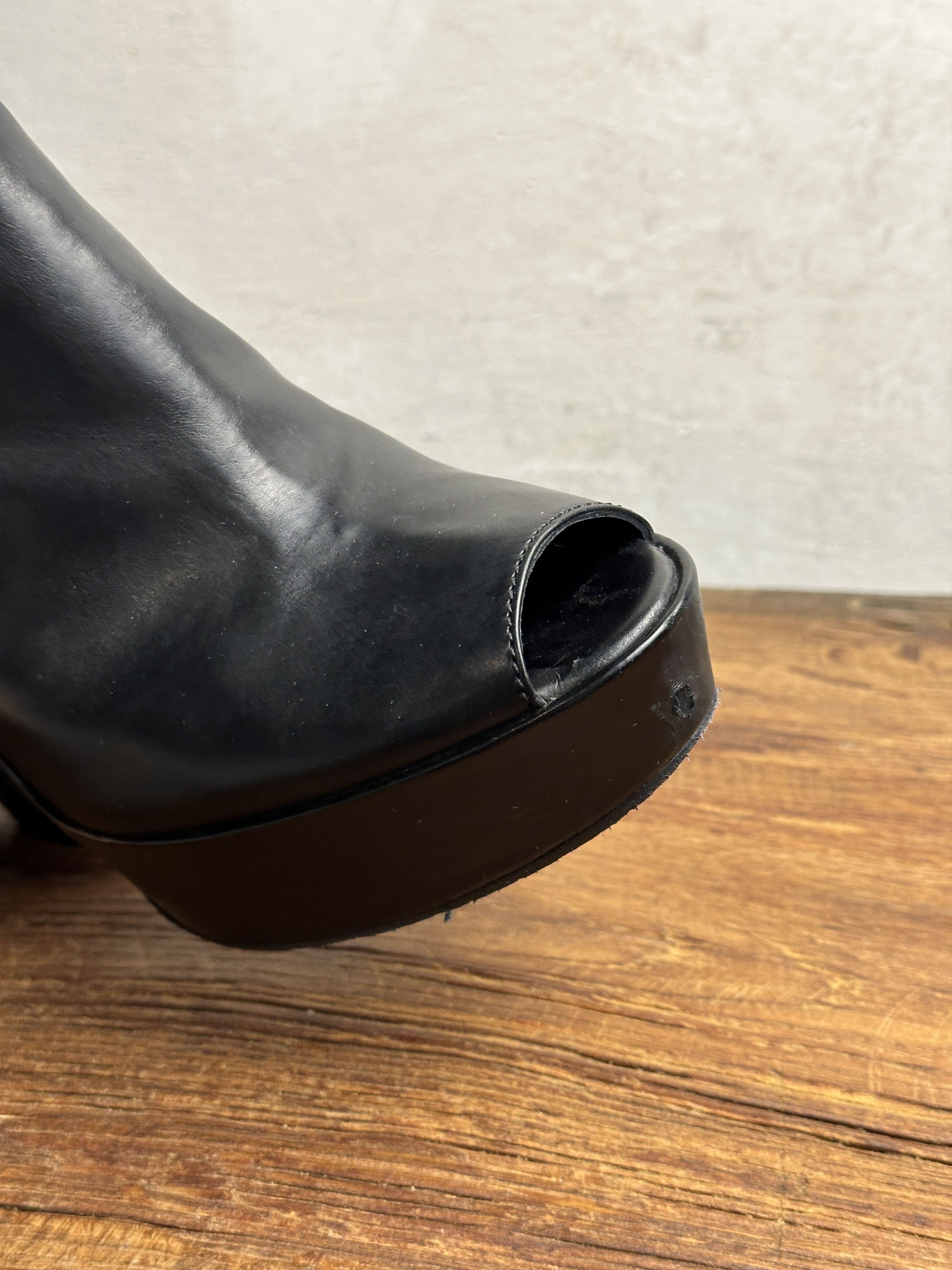 Ann Demeulemeester Ann Demeulemeester Cutout Space Heeled Boots Size US 8.5 / IT 38.5 - 11 Thumbnail