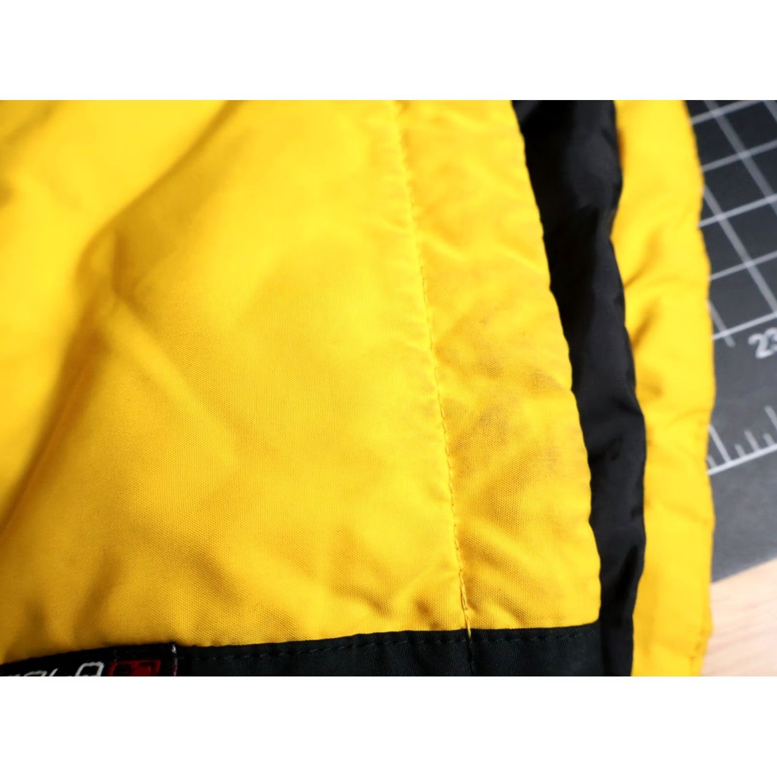 Polo Ralph Lauren Polo Ralph Lauren Parka Jacket Men L Yellow Black Full Zip Insulated (No Hood) Pattern: Solid 90s Style Vintage: No Size US L / EU 52-54 / 3 - 6 Thumbnail